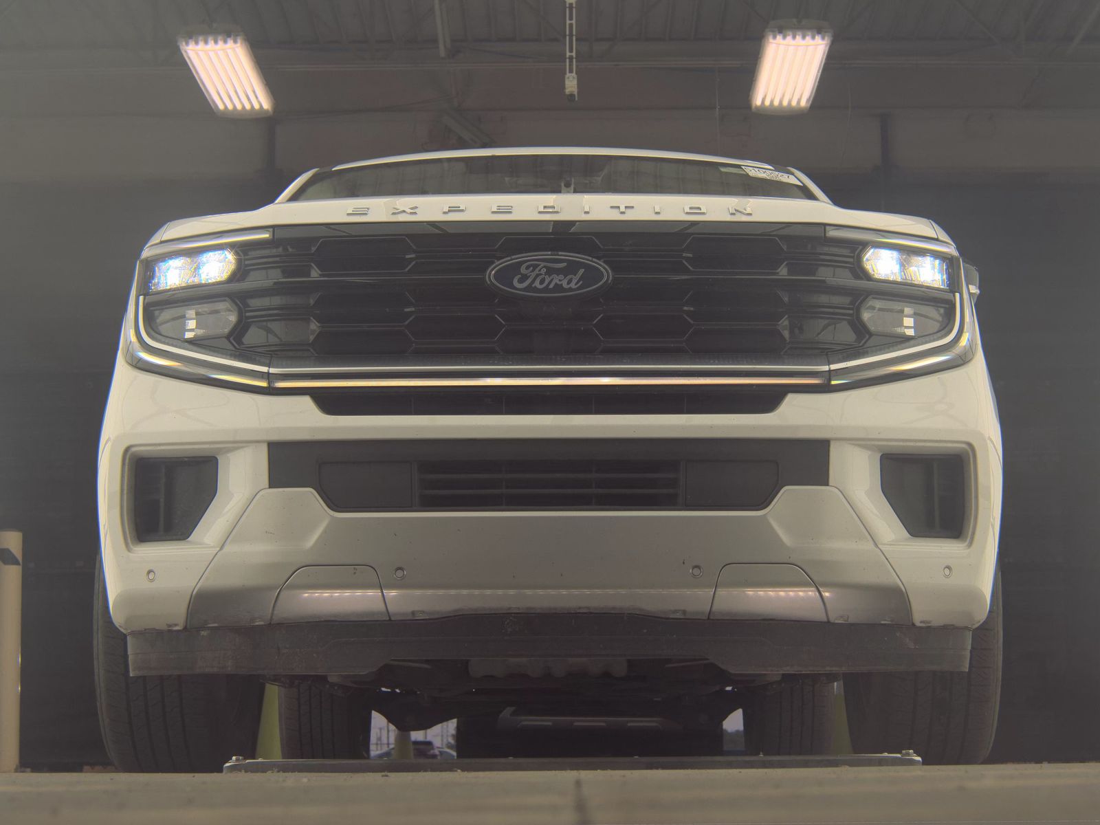 FORD EXPEDITION MAX - 4