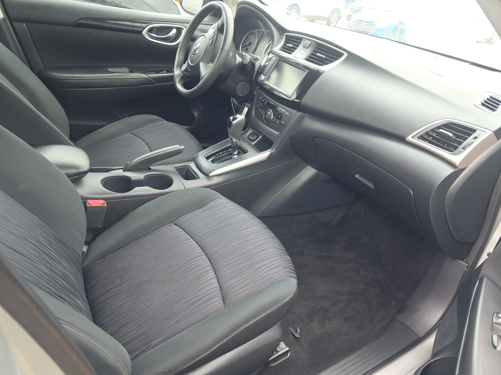 NISSAN SENTRA - 9