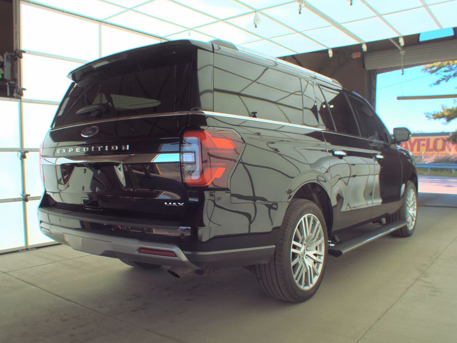 FORD EXPEDITION MAX - 6