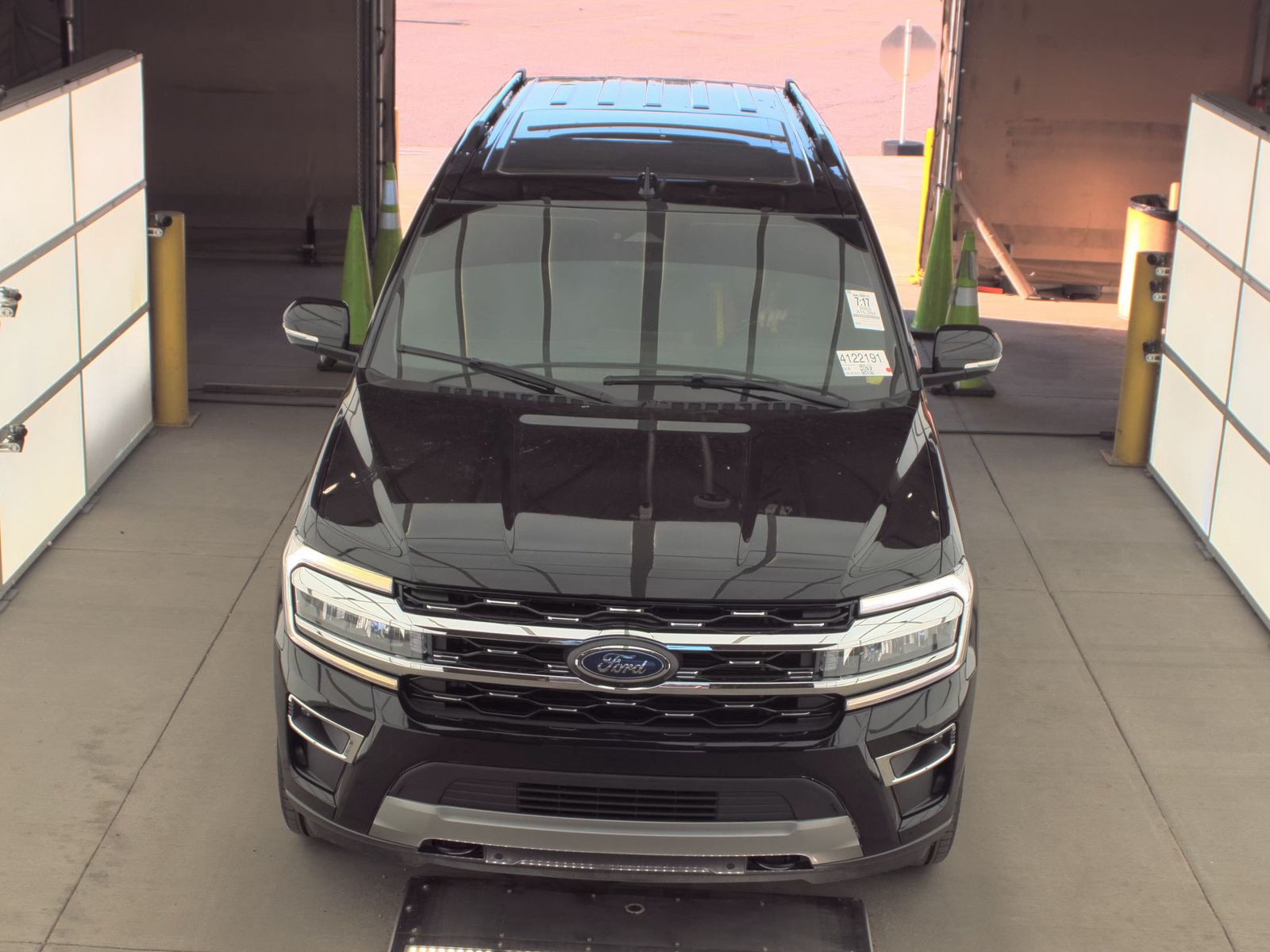 FORD EXPEDITION MAX - 3