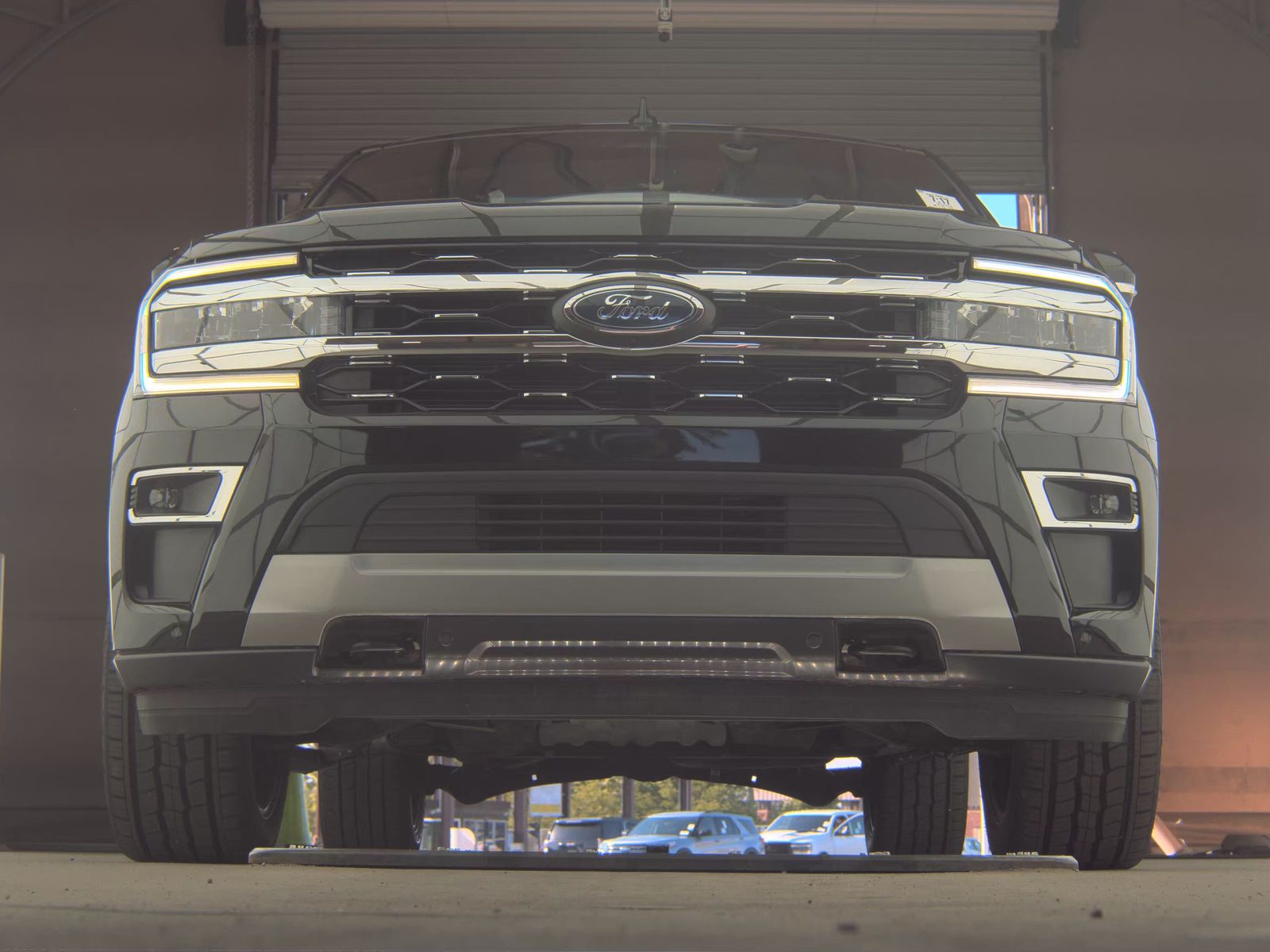 FORD EXPEDITION MAX - 4