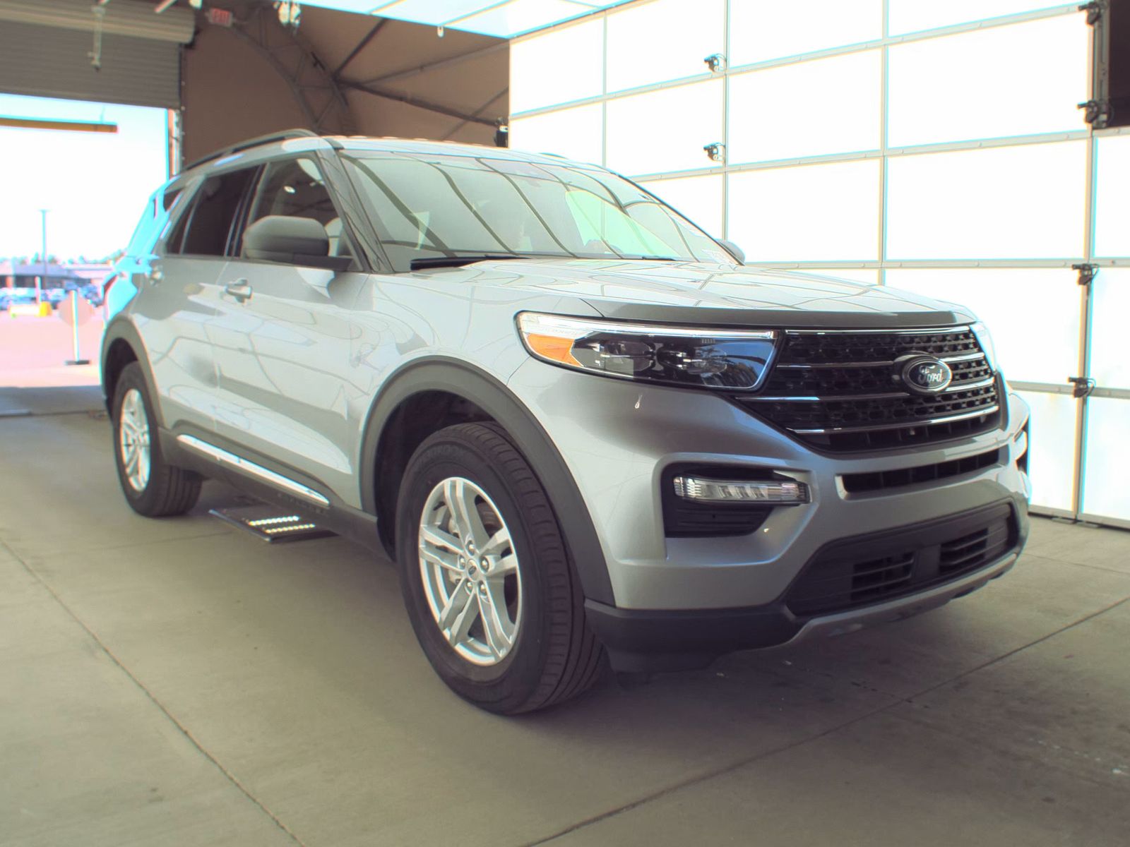 FORD EXPLORER - 5