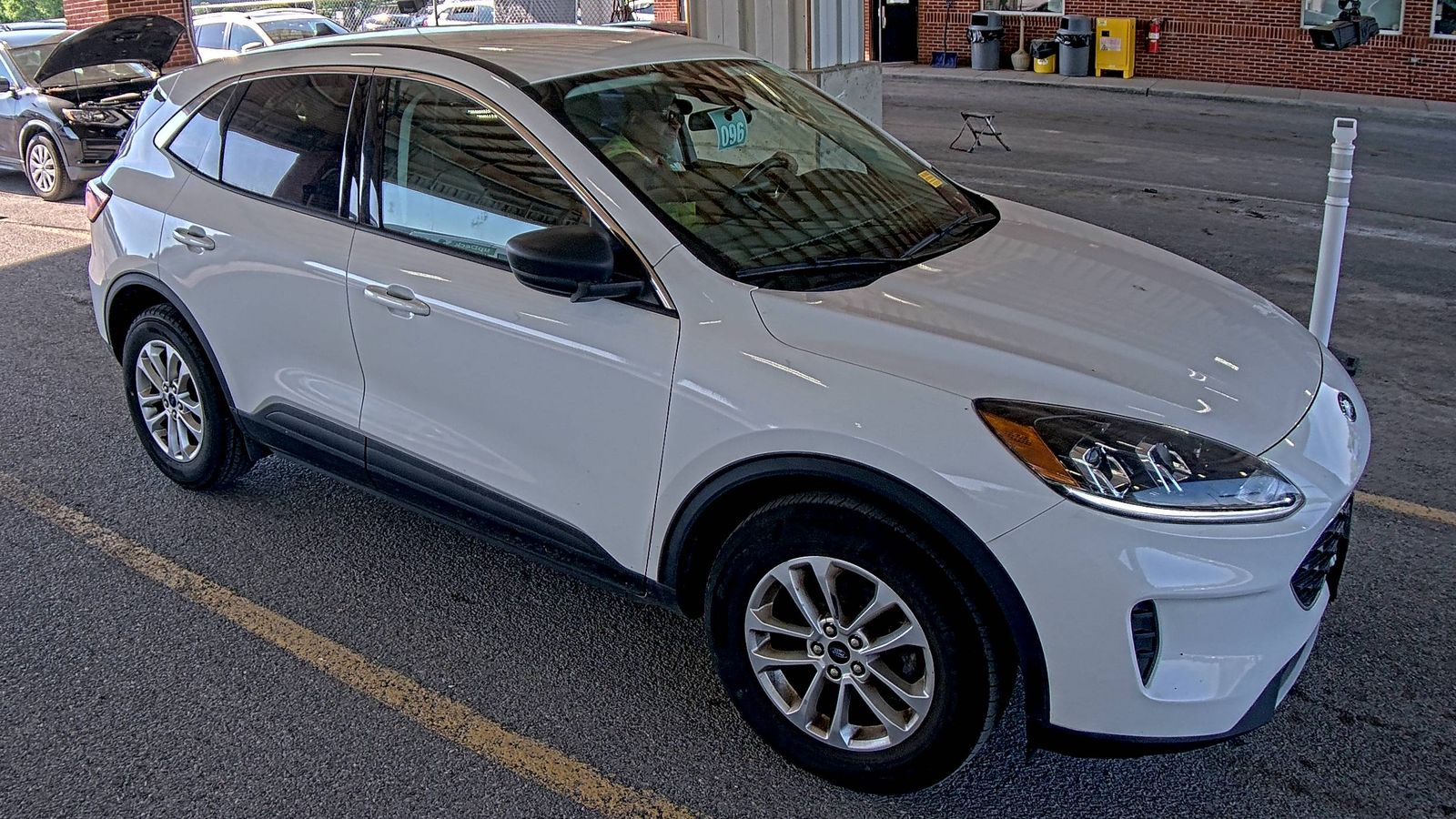 FORD ESCAPE - 4