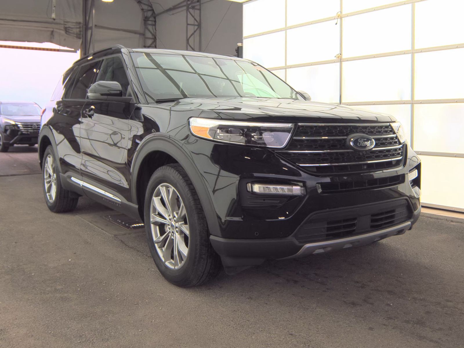 FORD EXPLORER - 5