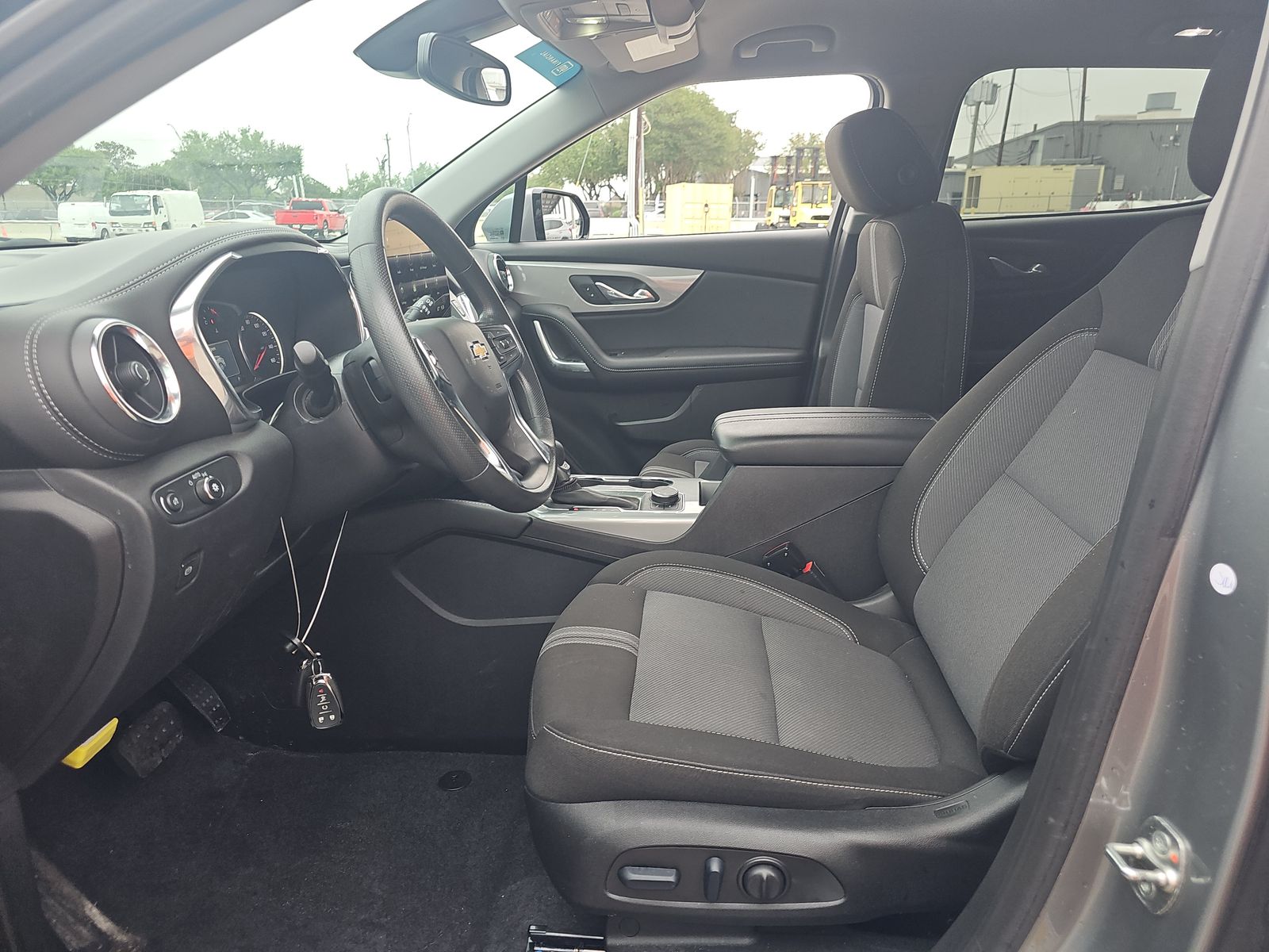 CHEVROLET BLAZER - 8