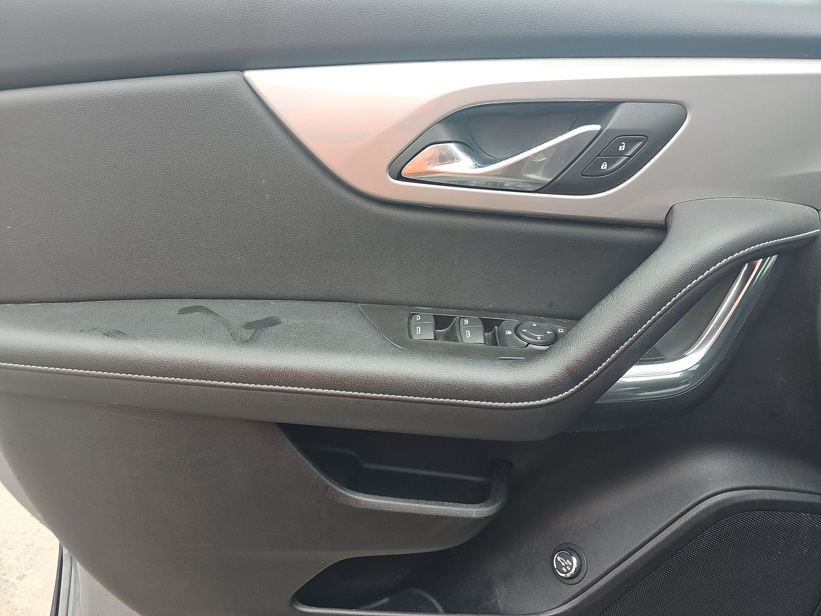 CHEVROLET BLAZER - 10