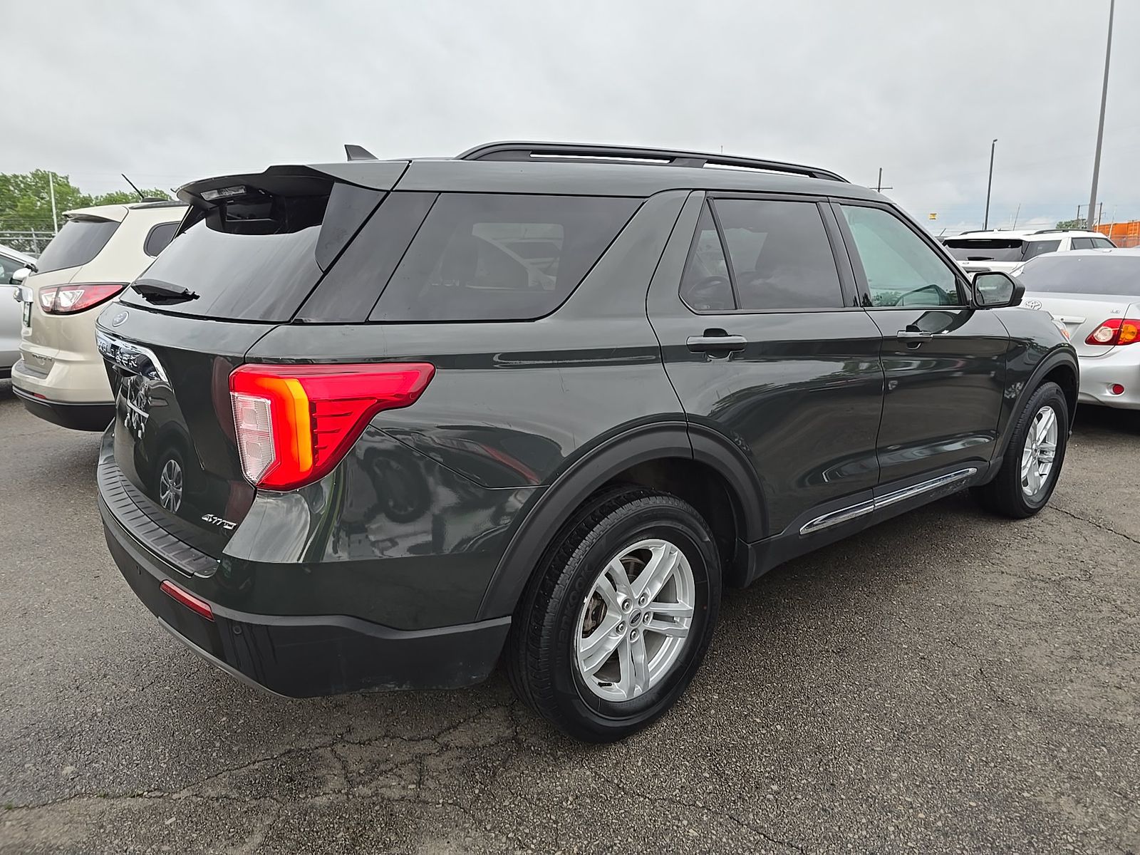 FORD EXPLORER - 5