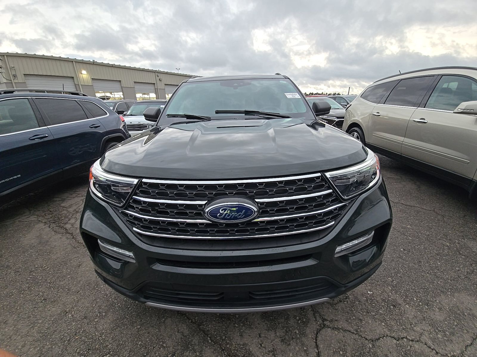 FORD EXPLORER - 3