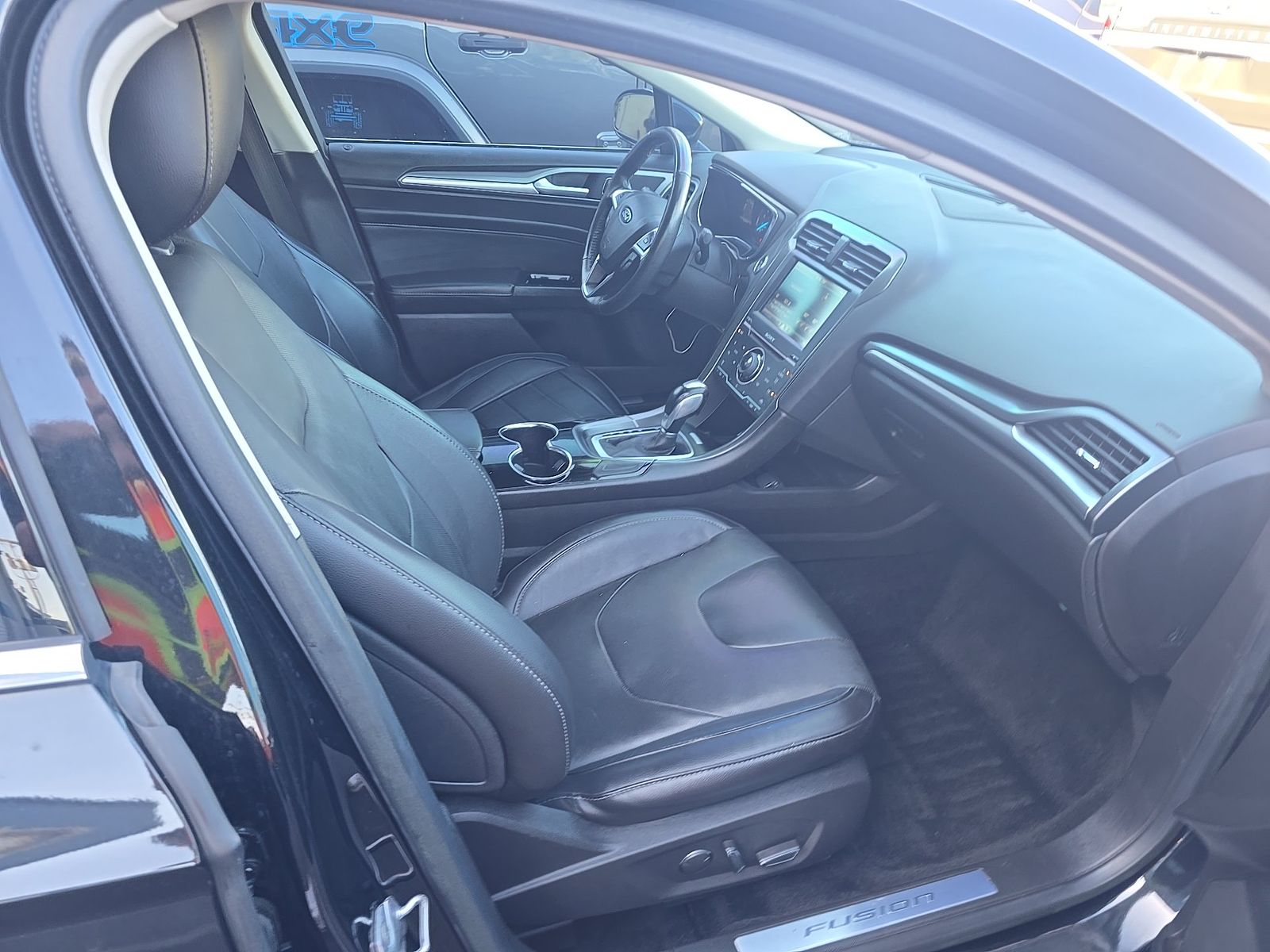 FORD FUSION - 9
