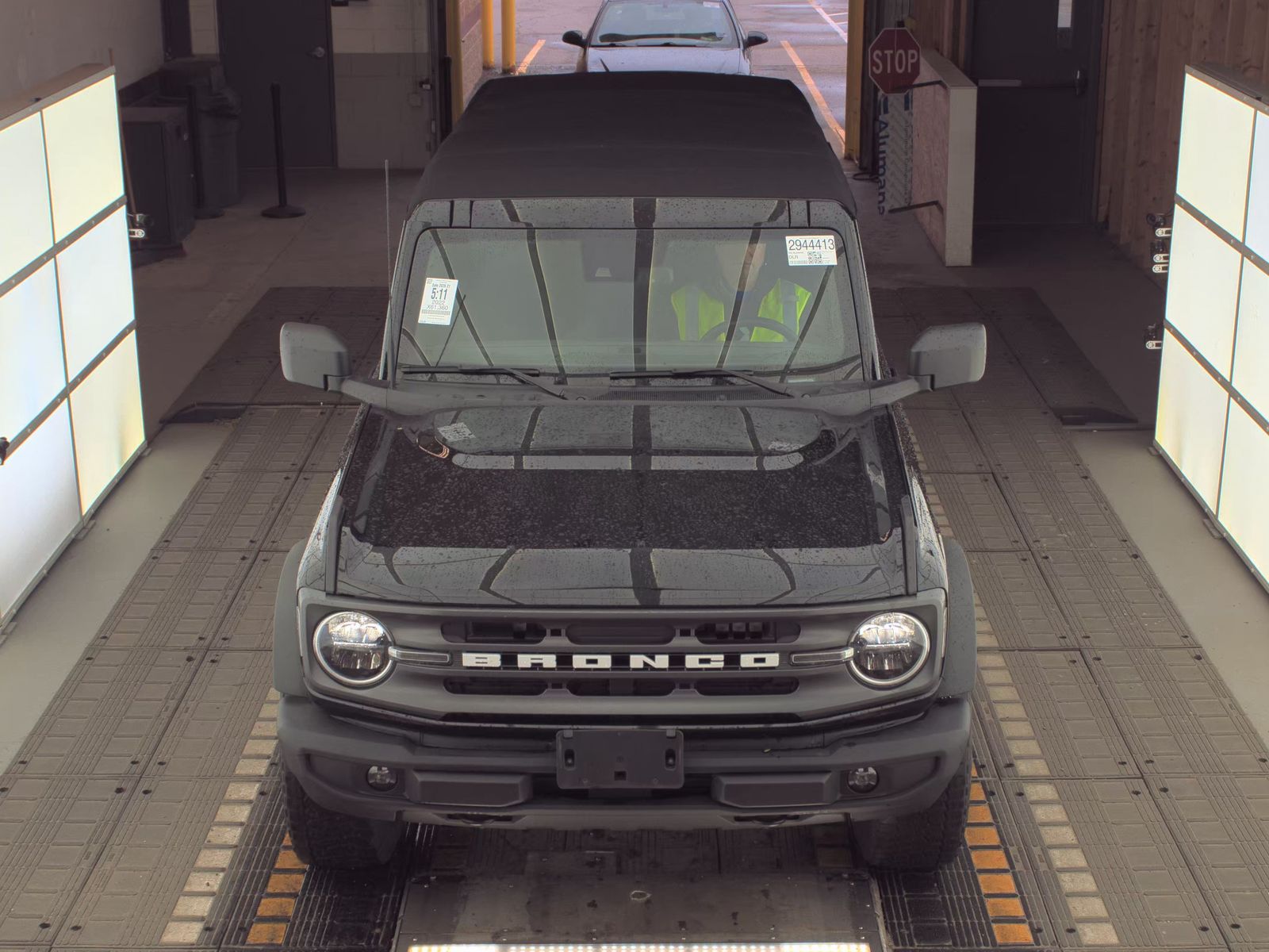 FORD BRONCO - 3
