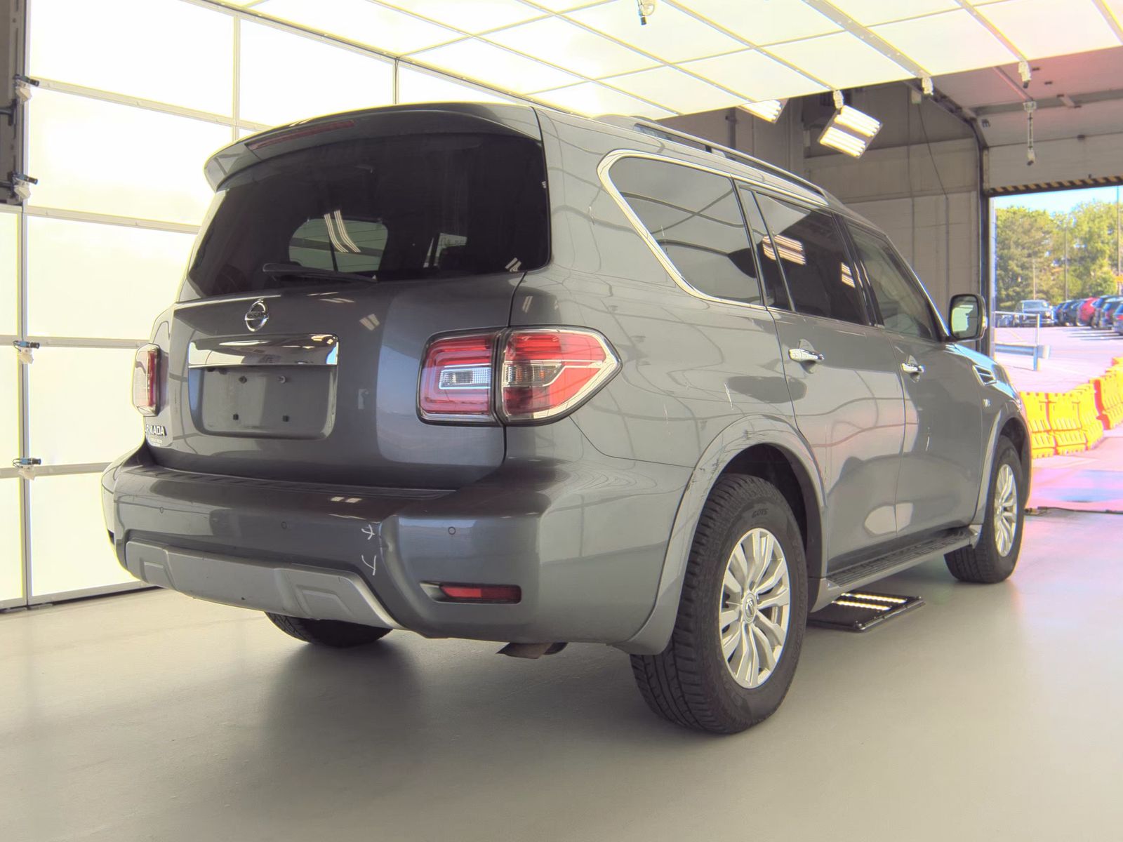 NISSAN ARMADA - 6