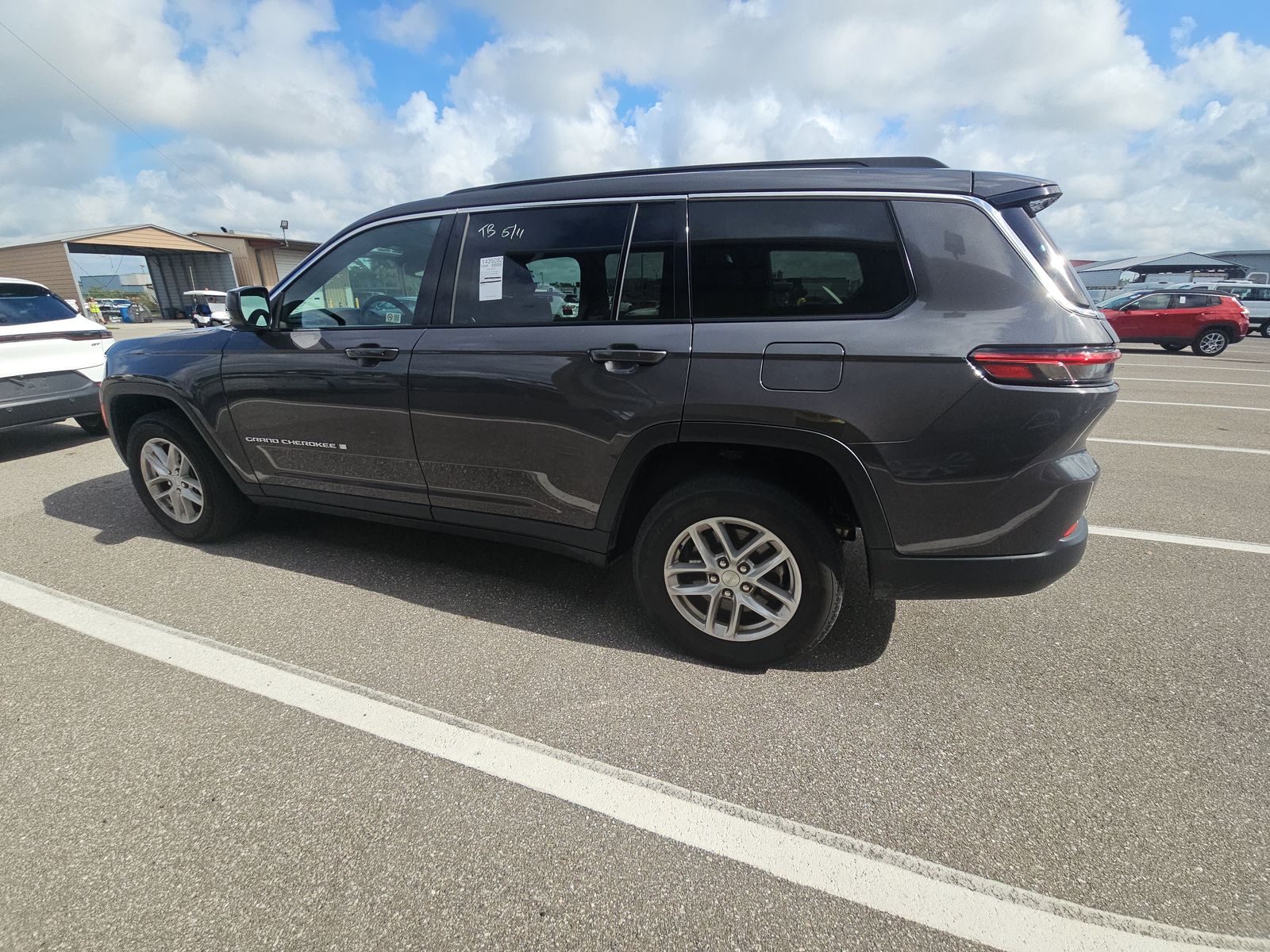 2024 Jeep Grand Cherokee L Laredo RWD