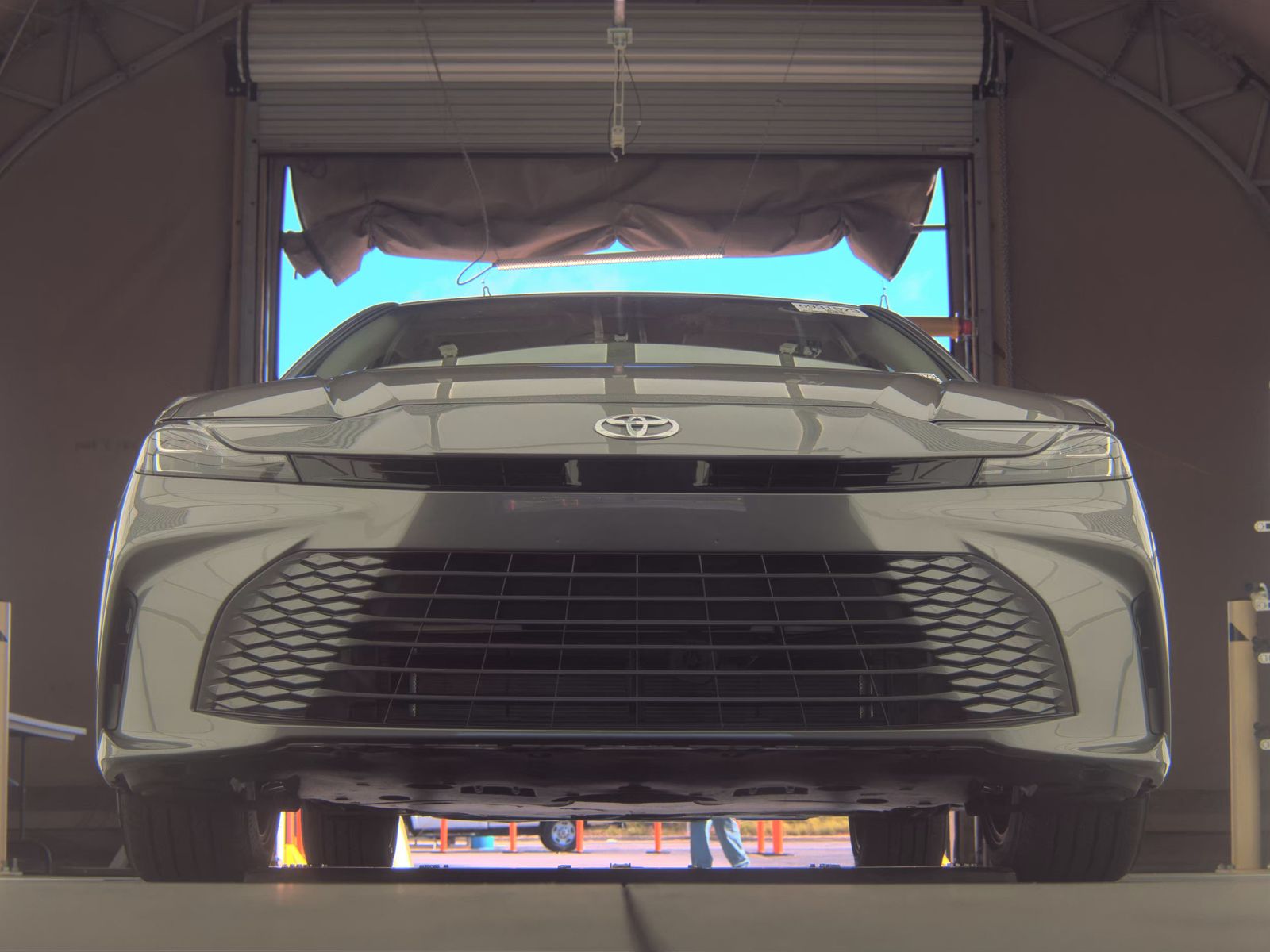 TOYOTA CAMRY - 4