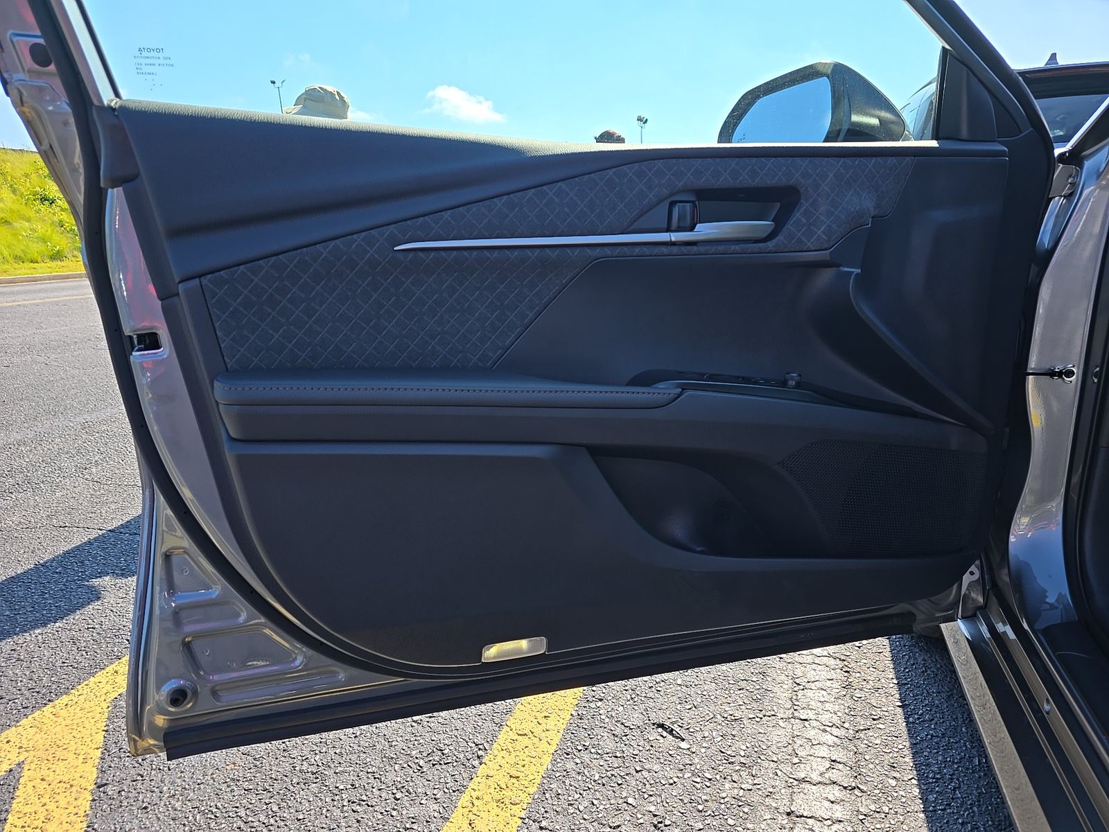 2026 Toyota Camry XLE FWD