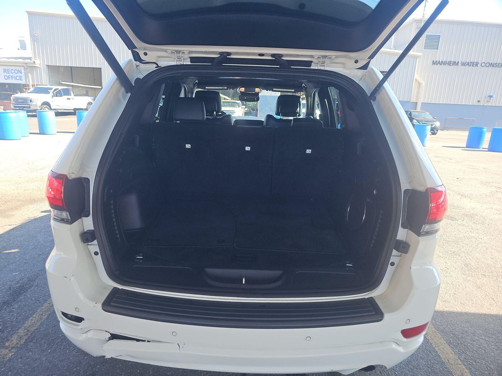 2022 Jeep Grand Cherokee Laredo X AWD