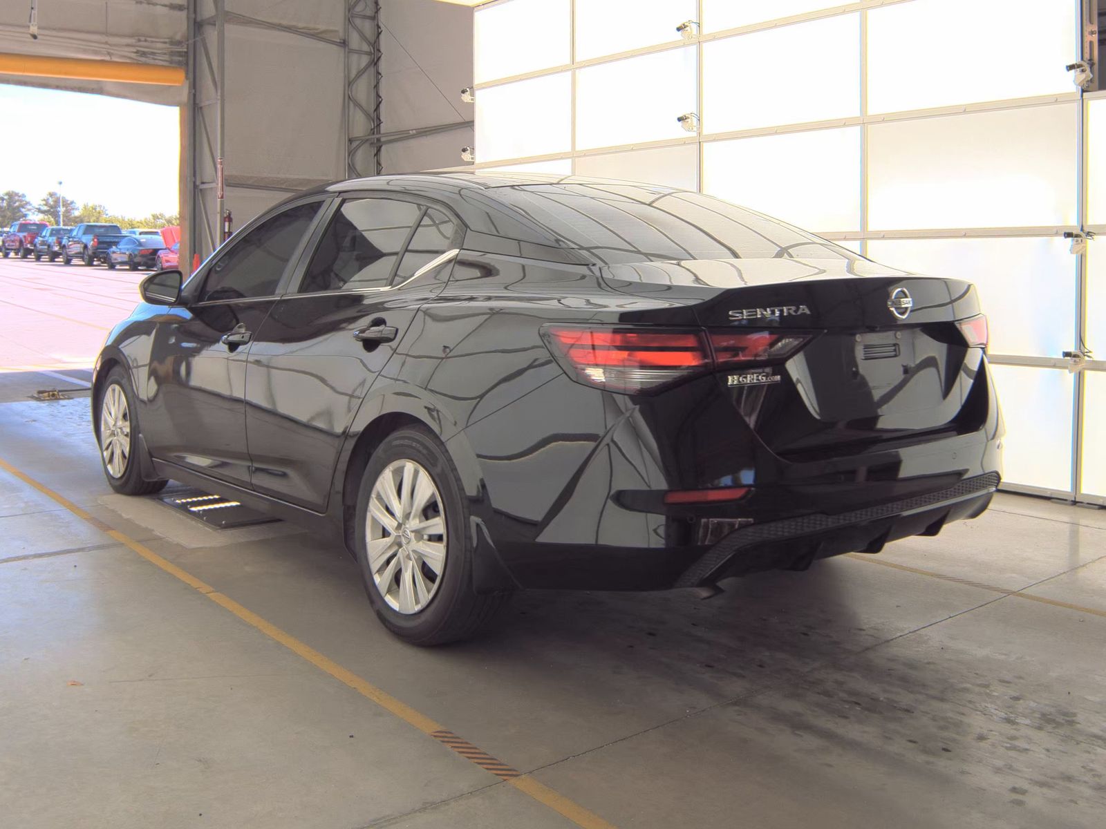NISSAN SENTRA - 9