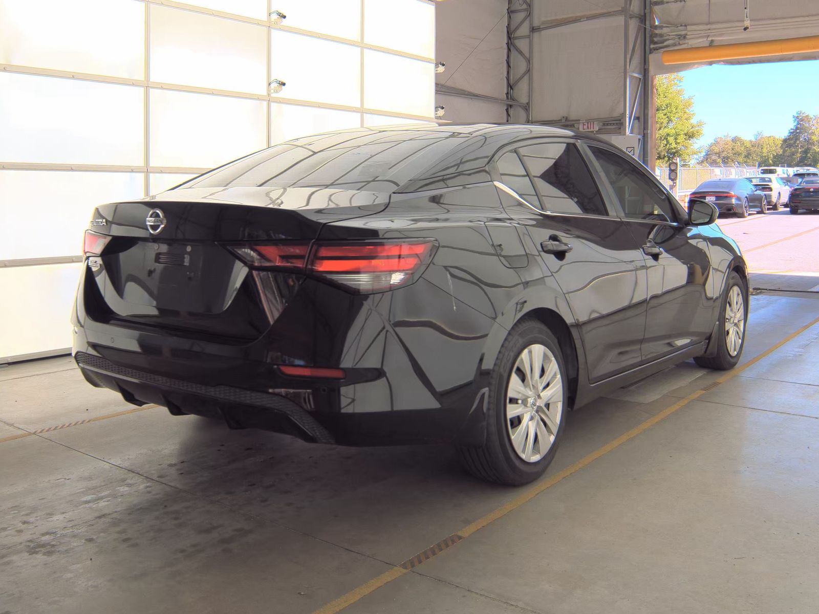 NISSAN SENTRA - 6
