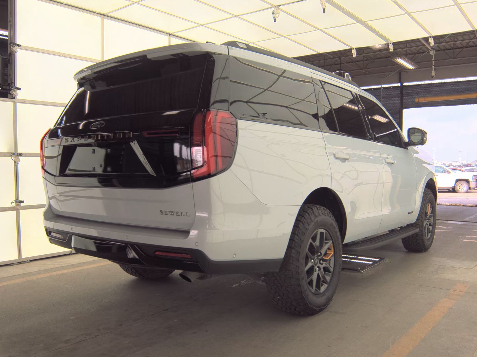 FORD EXPEDITION - 6