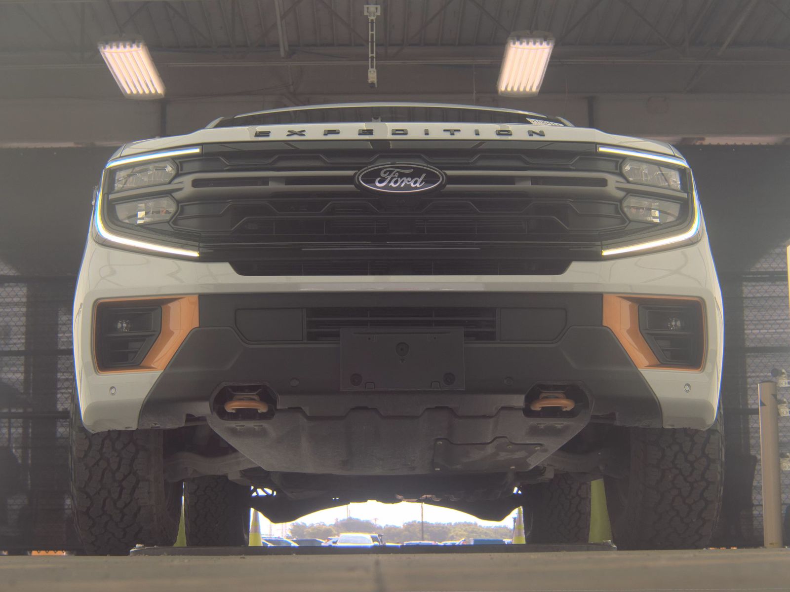 FORD EXPEDITION - 4