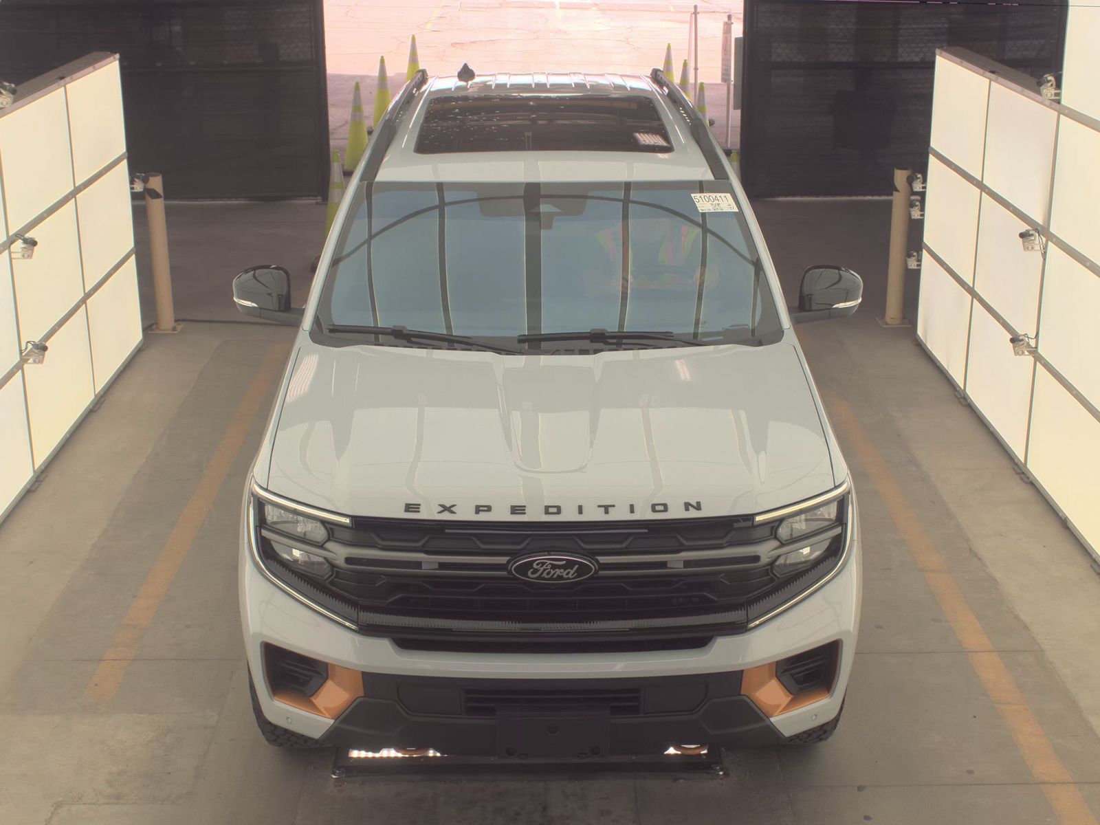 FORD EXPEDITION - 3