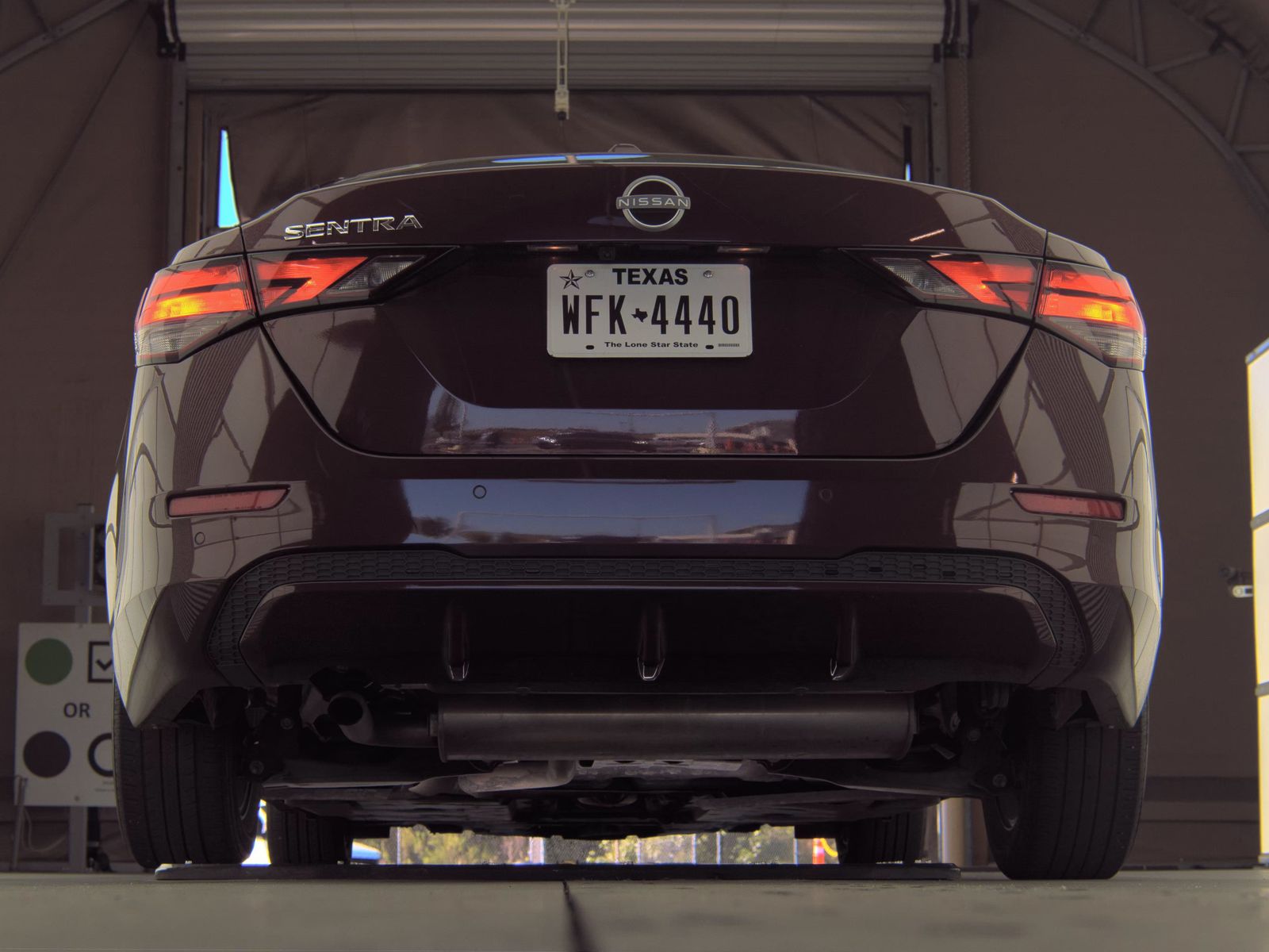 NISSAN SENTRA - 8