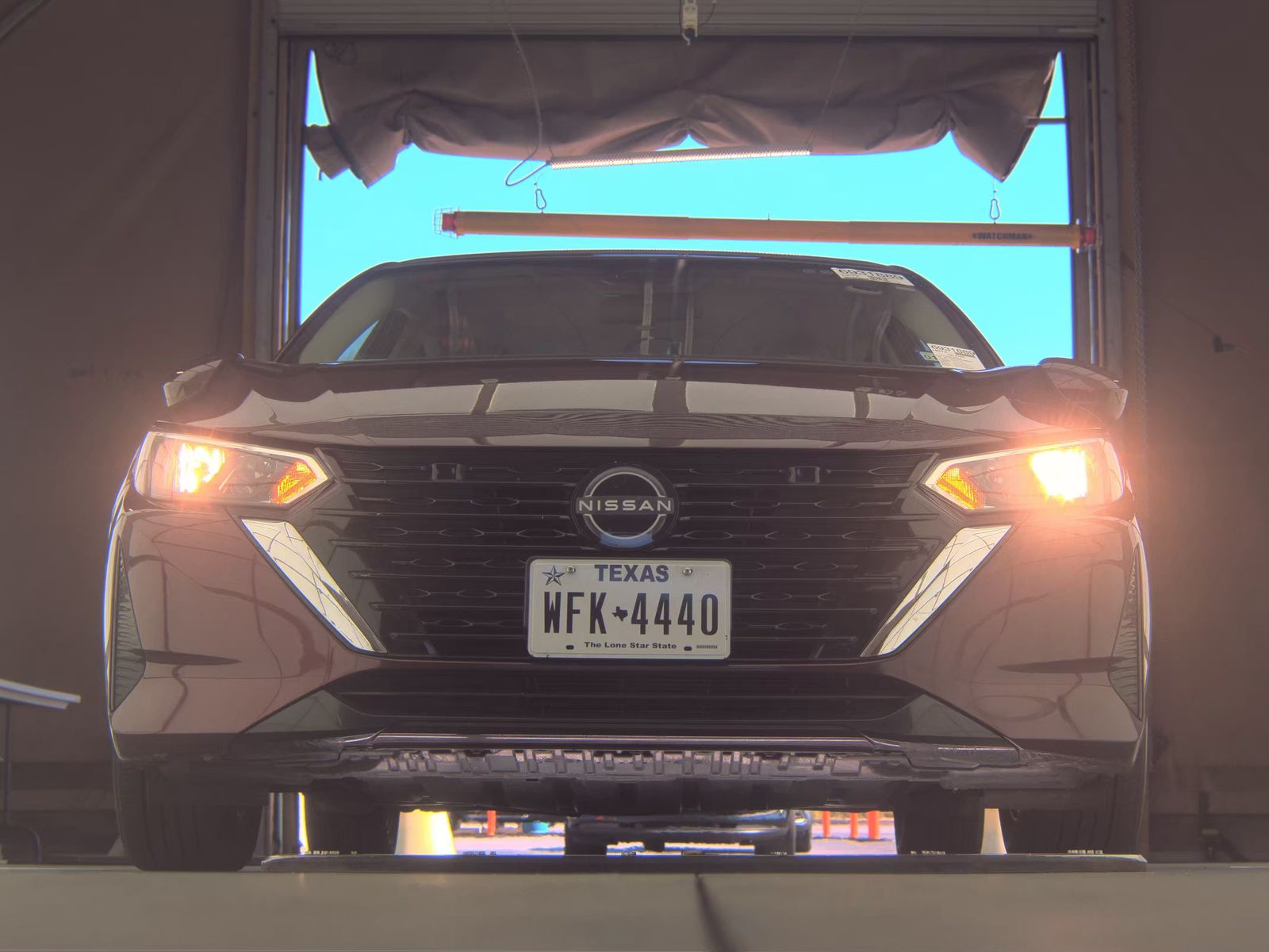 NISSAN SENTRA - 4