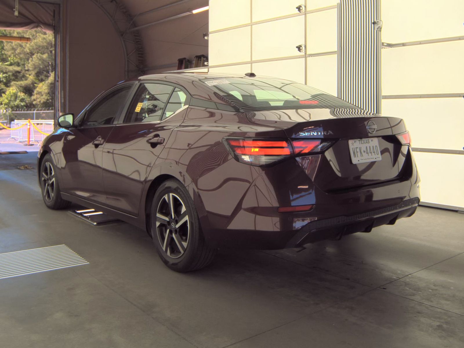 NISSAN SENTRA - 9