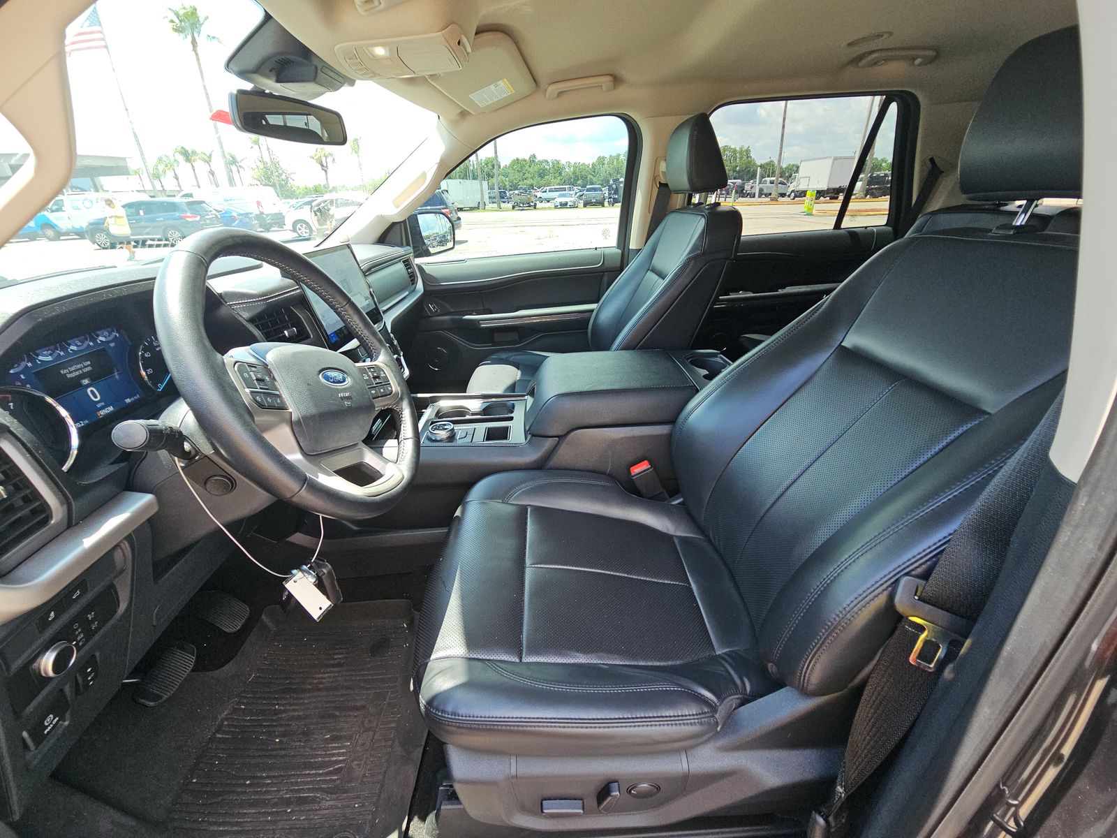 FORD EXPEDITION - 8