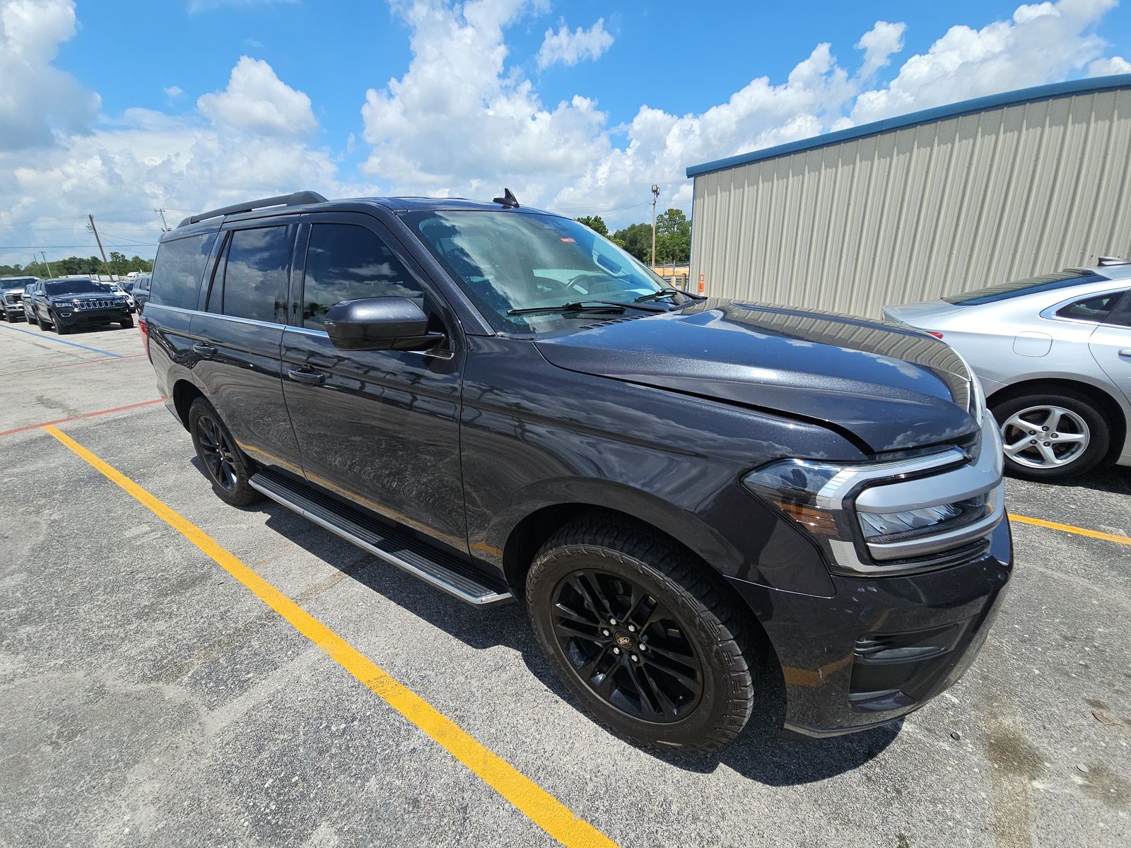 FORD EXPEDITION - 4