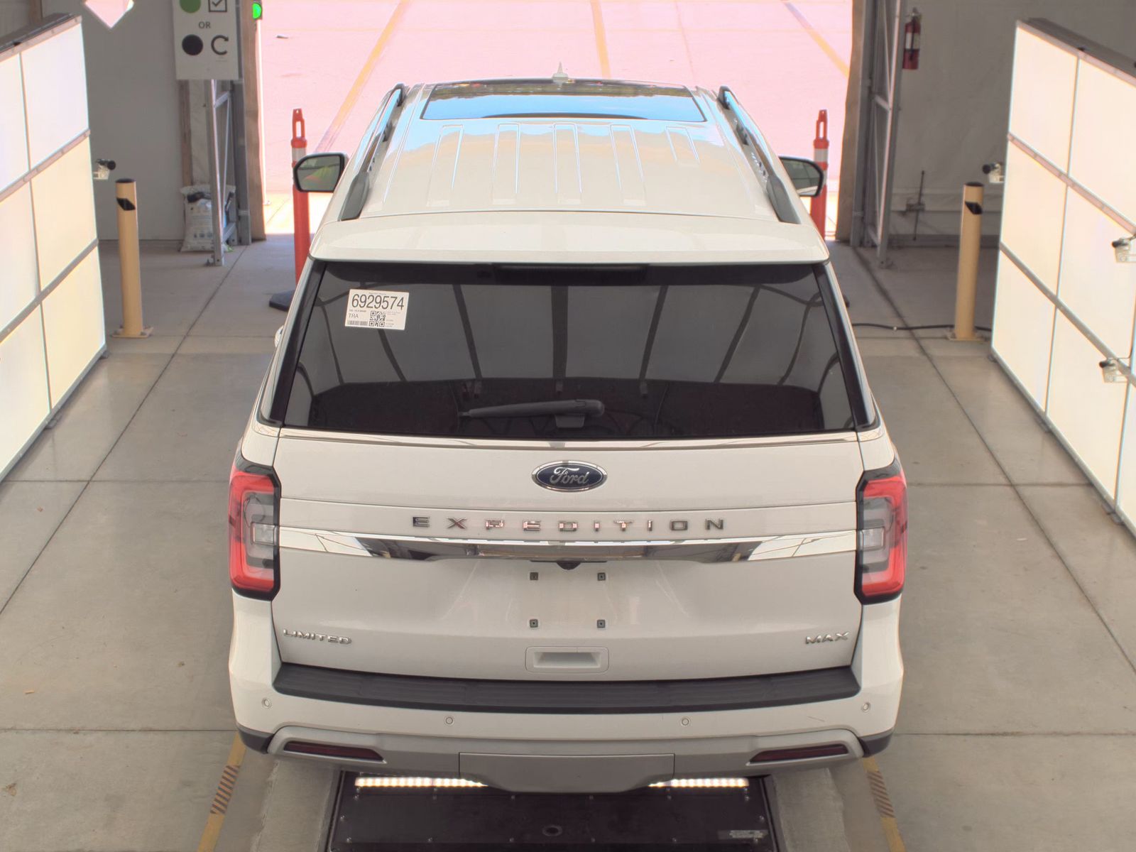 FORD EXPEDITION MAX - 7