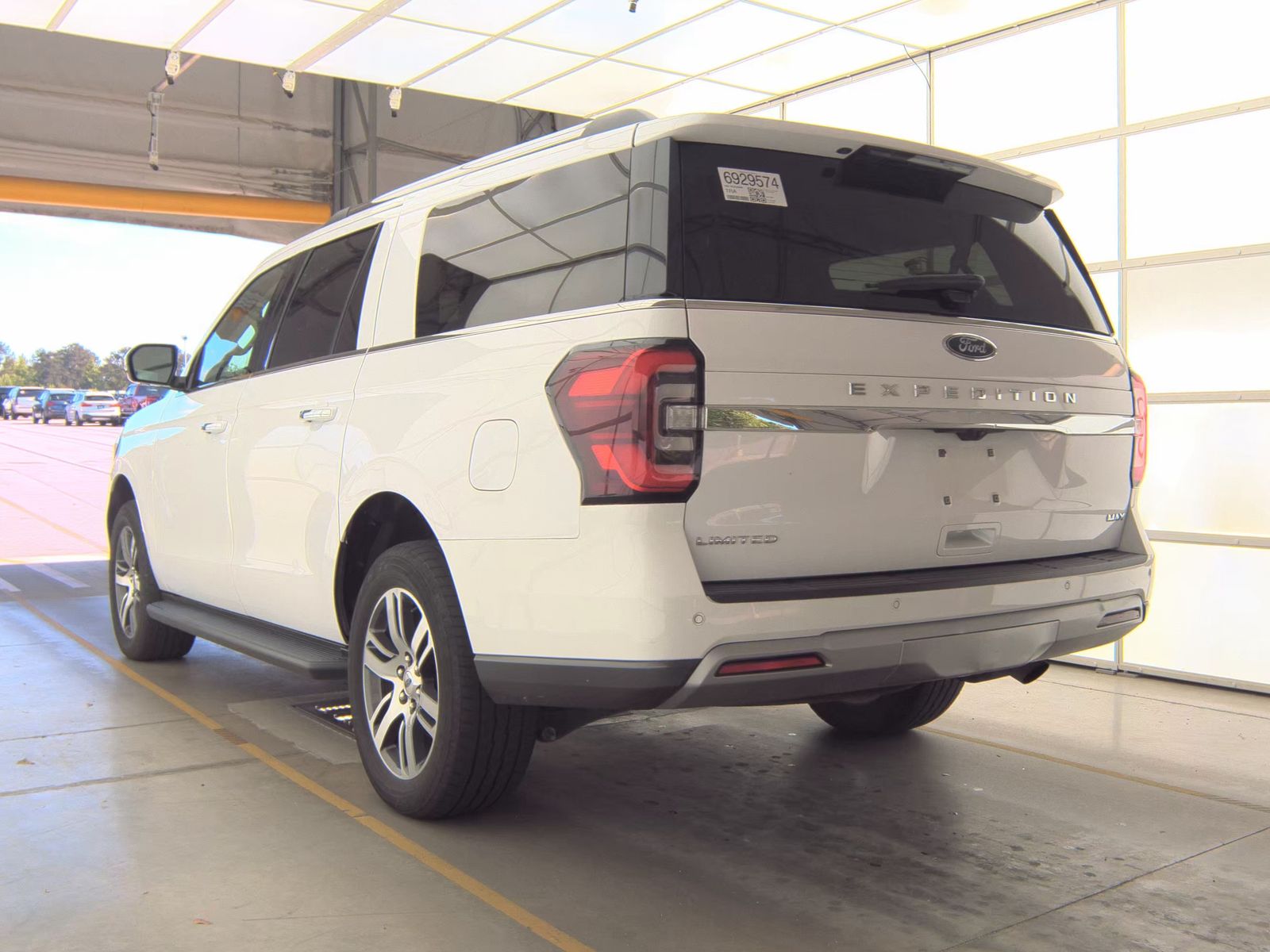 FORD EXPEDITION MAX - 9