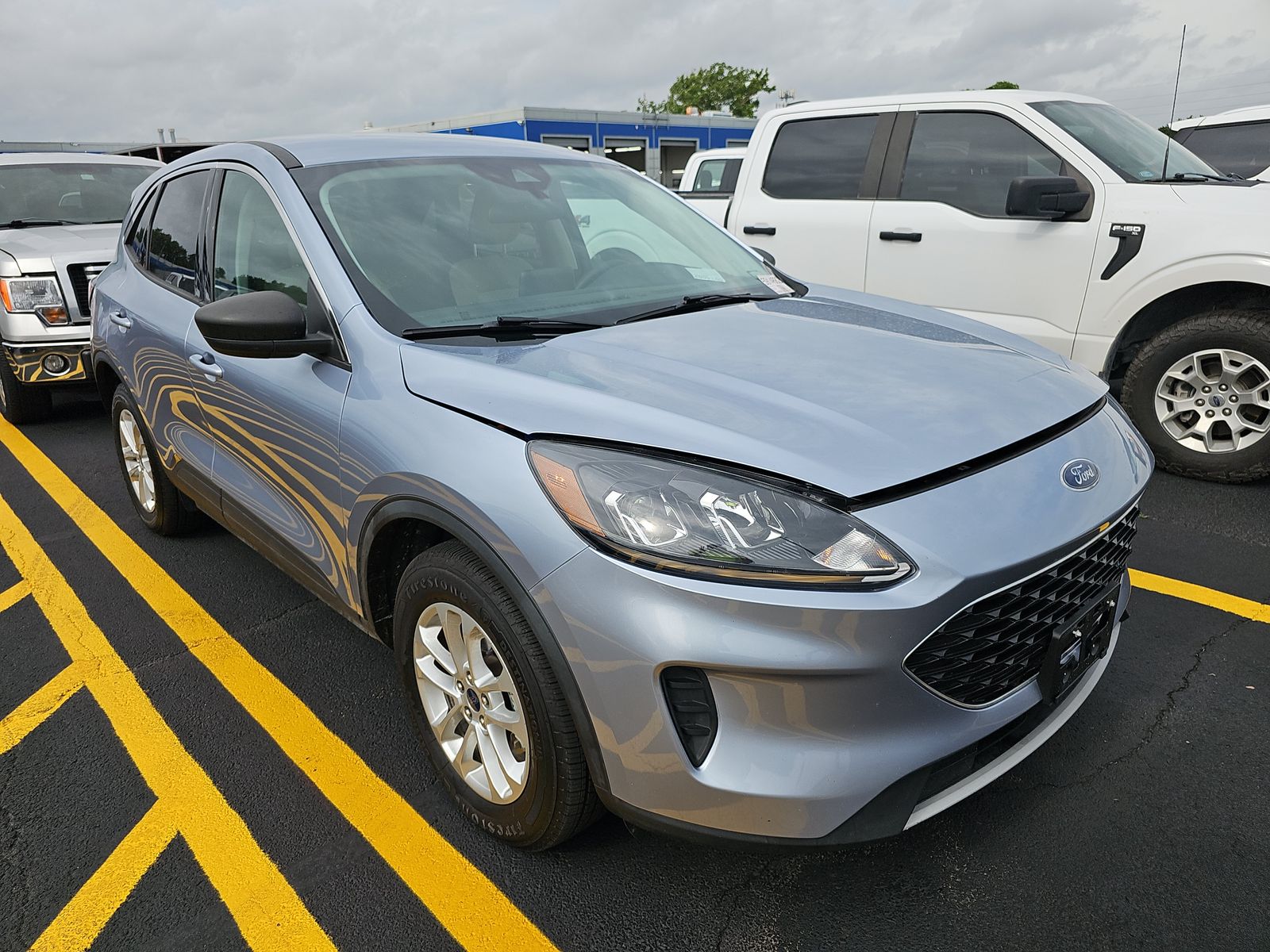 FORD ESCAPE - 4