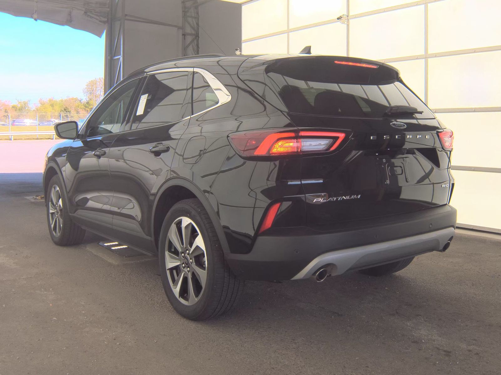 FORD ESCAPE - 9