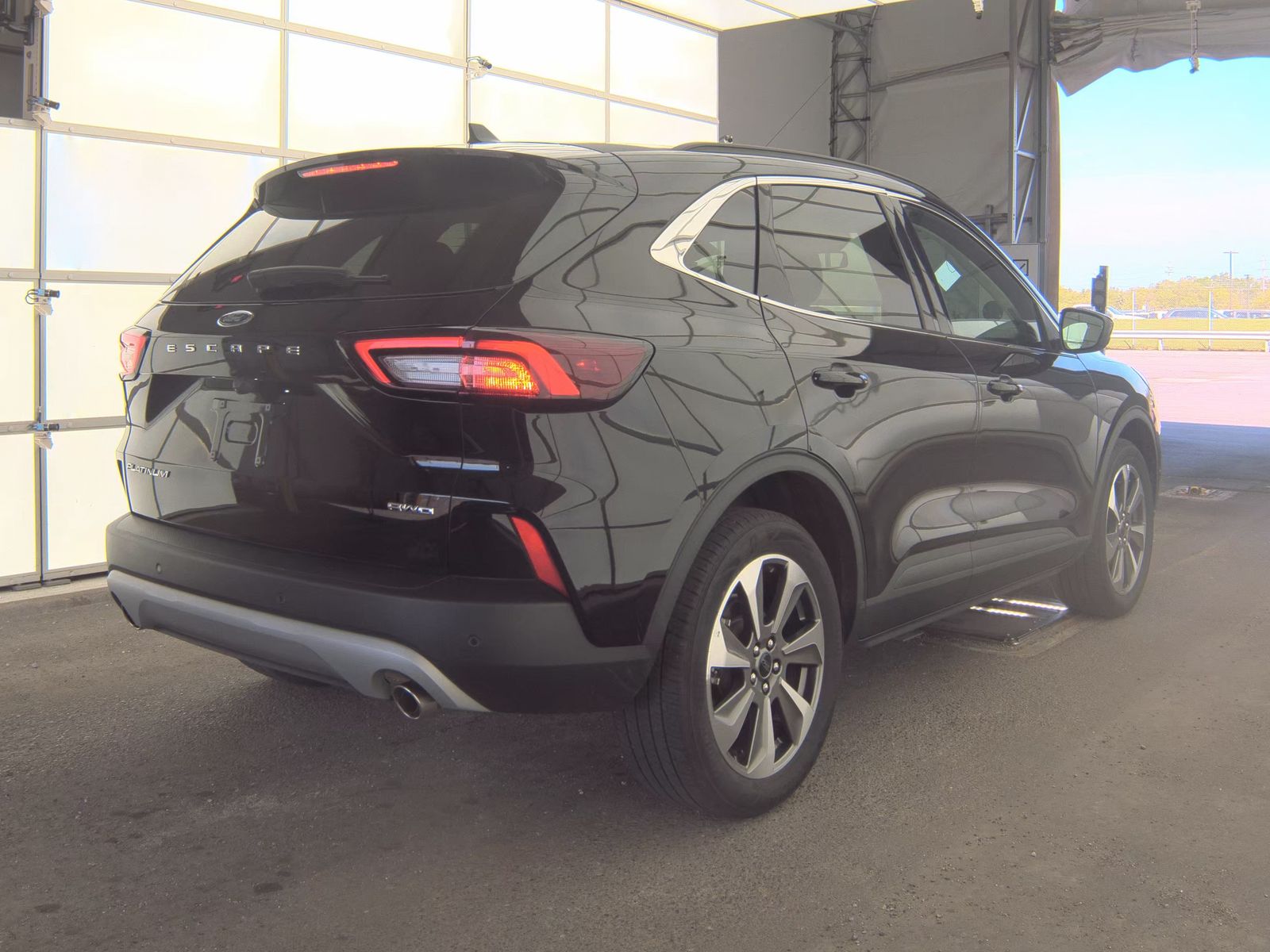 FORD ESCAPE - 6