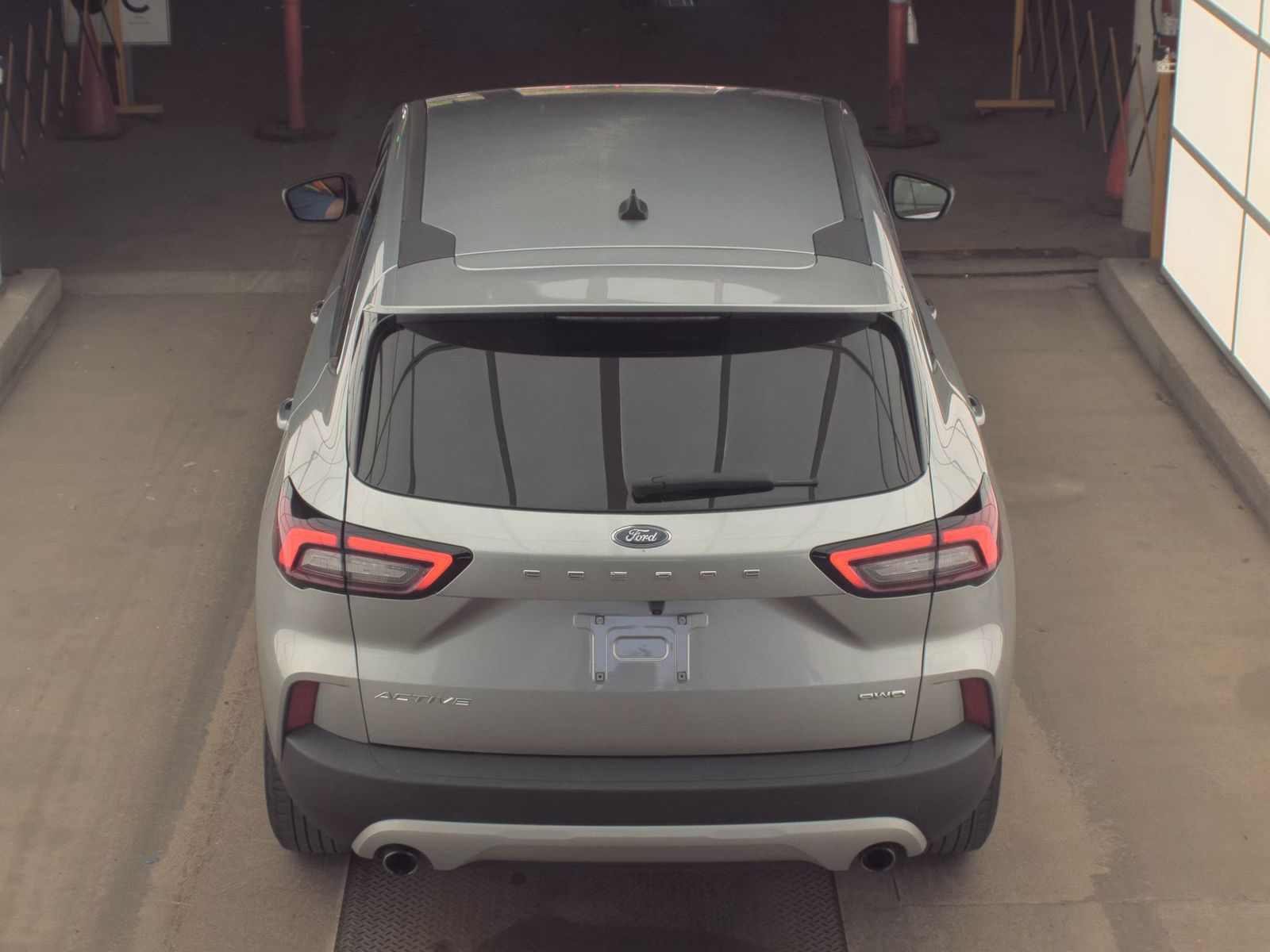 FORD ESCAPE - 7