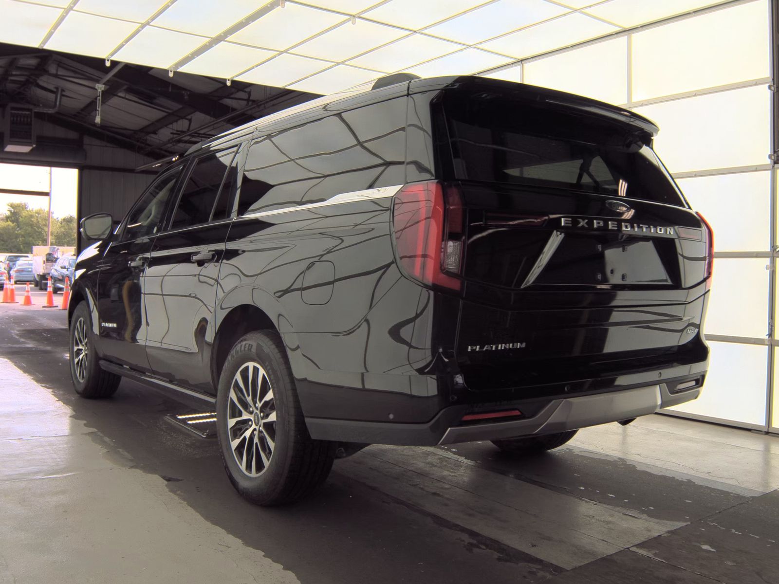 FORD EXPEDITION MAX - 9