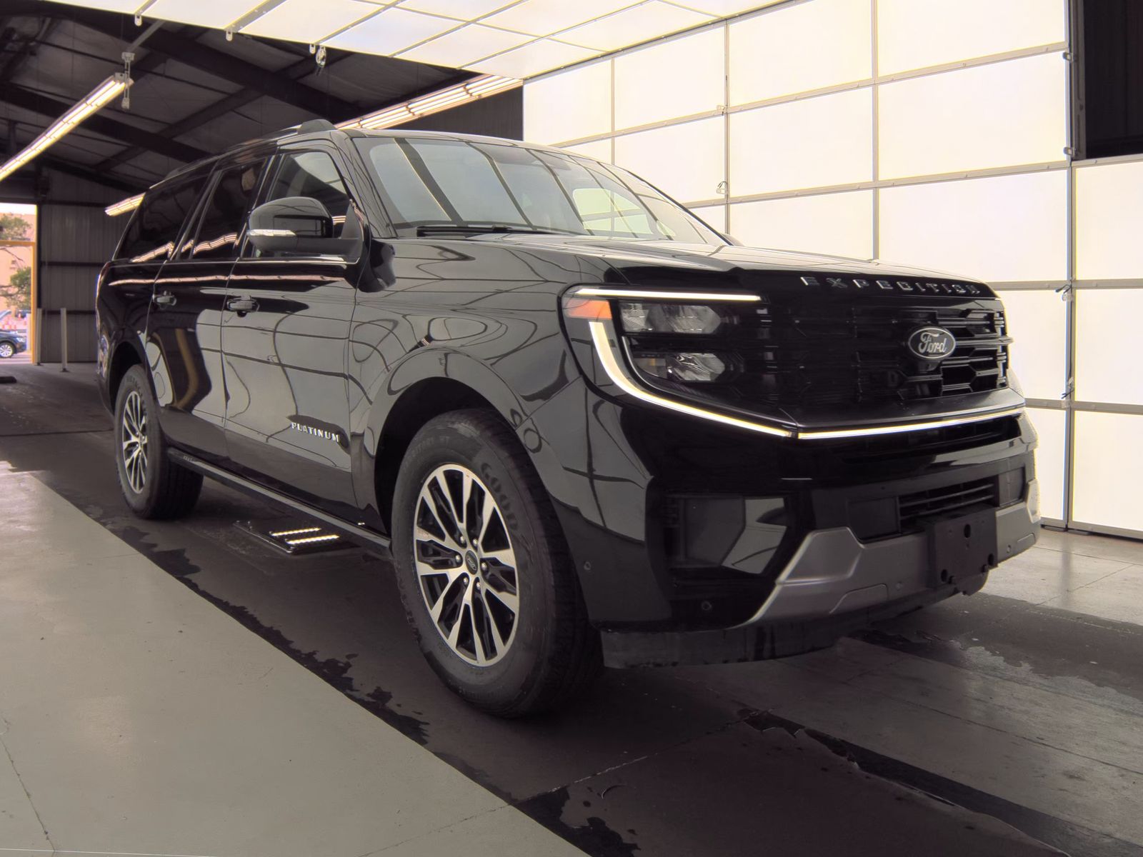 FORD EXPEDITION MAX - 5