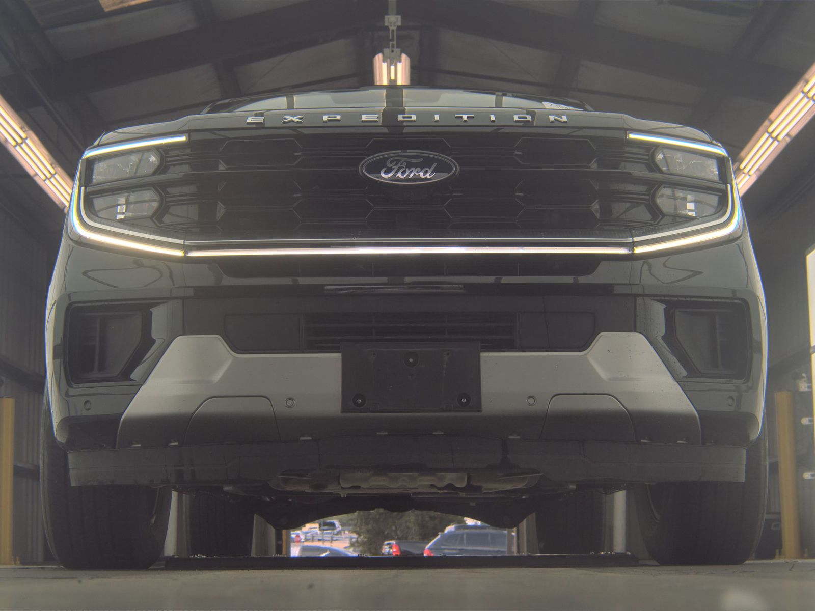 FORD EXPEDITION MAX - 4