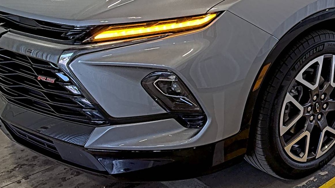 CHEVROLET BLAZER - 8