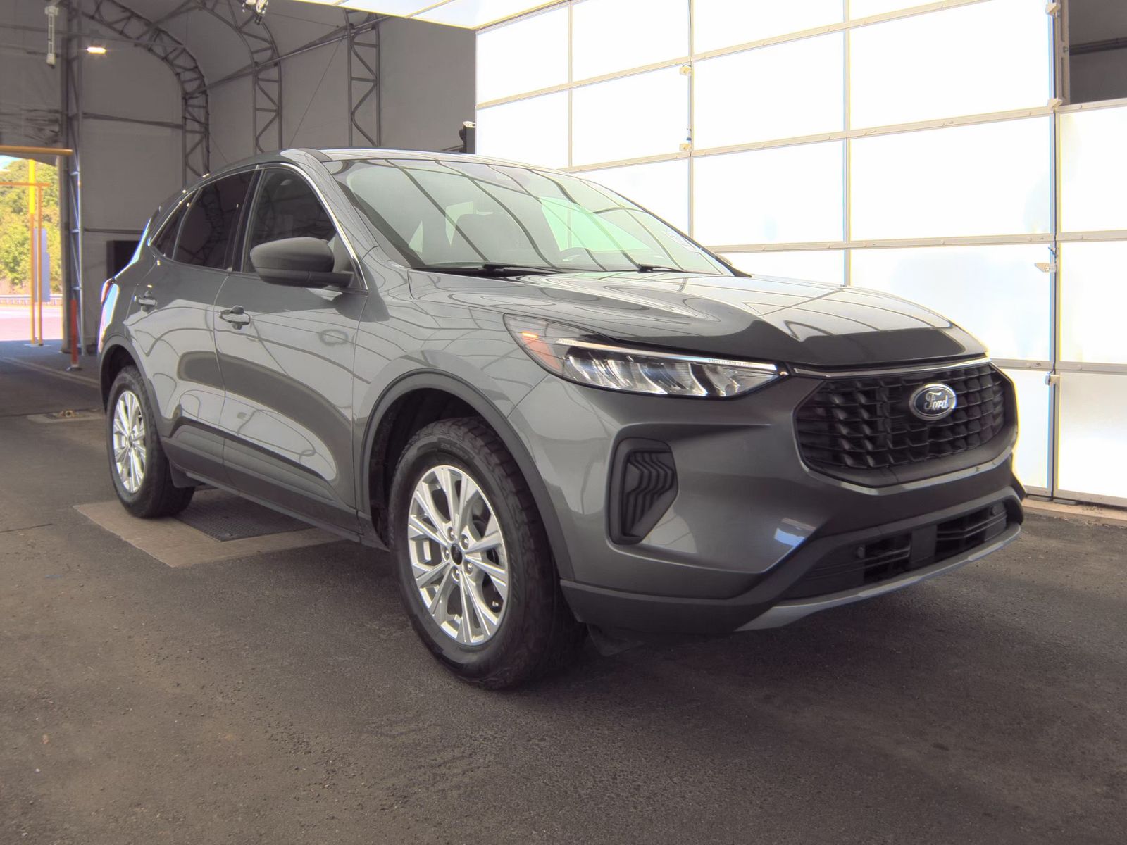 FORD ESCAPE - 5