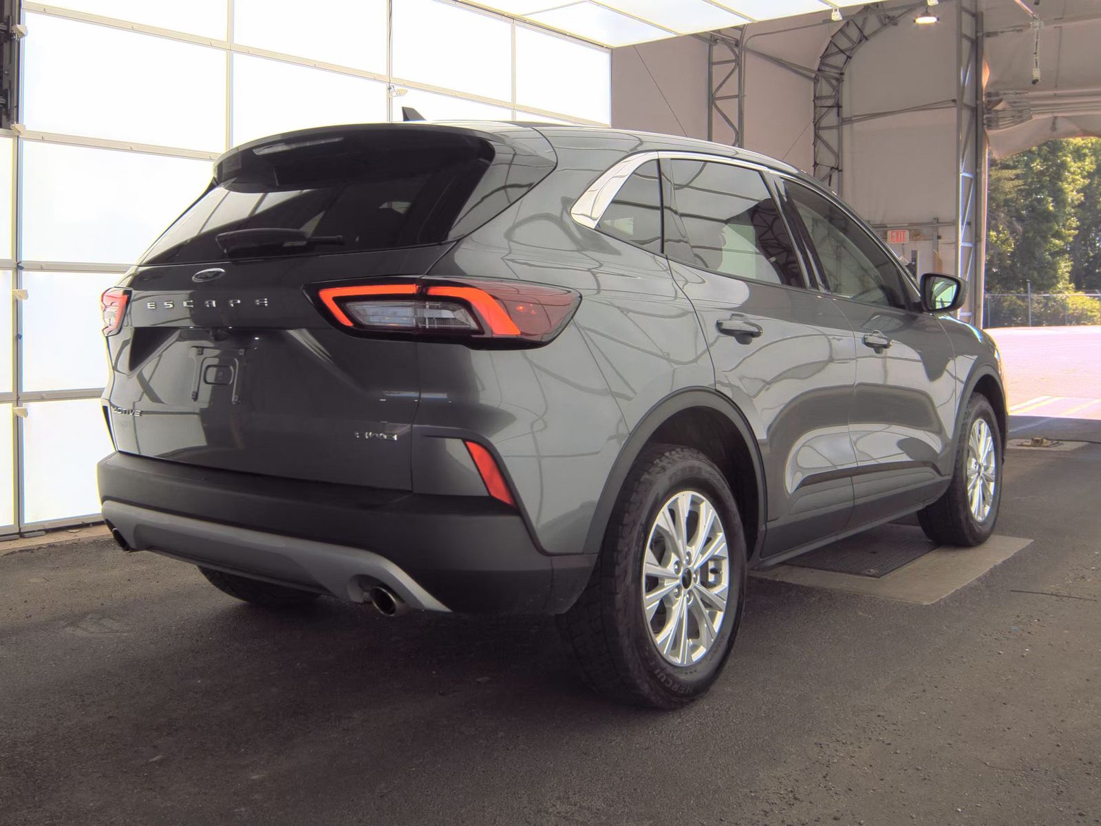 FORD ESCAPE - 6