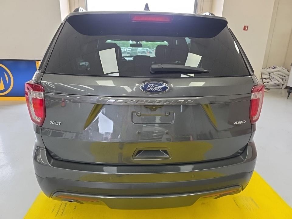 FORD EXPLORER - 6