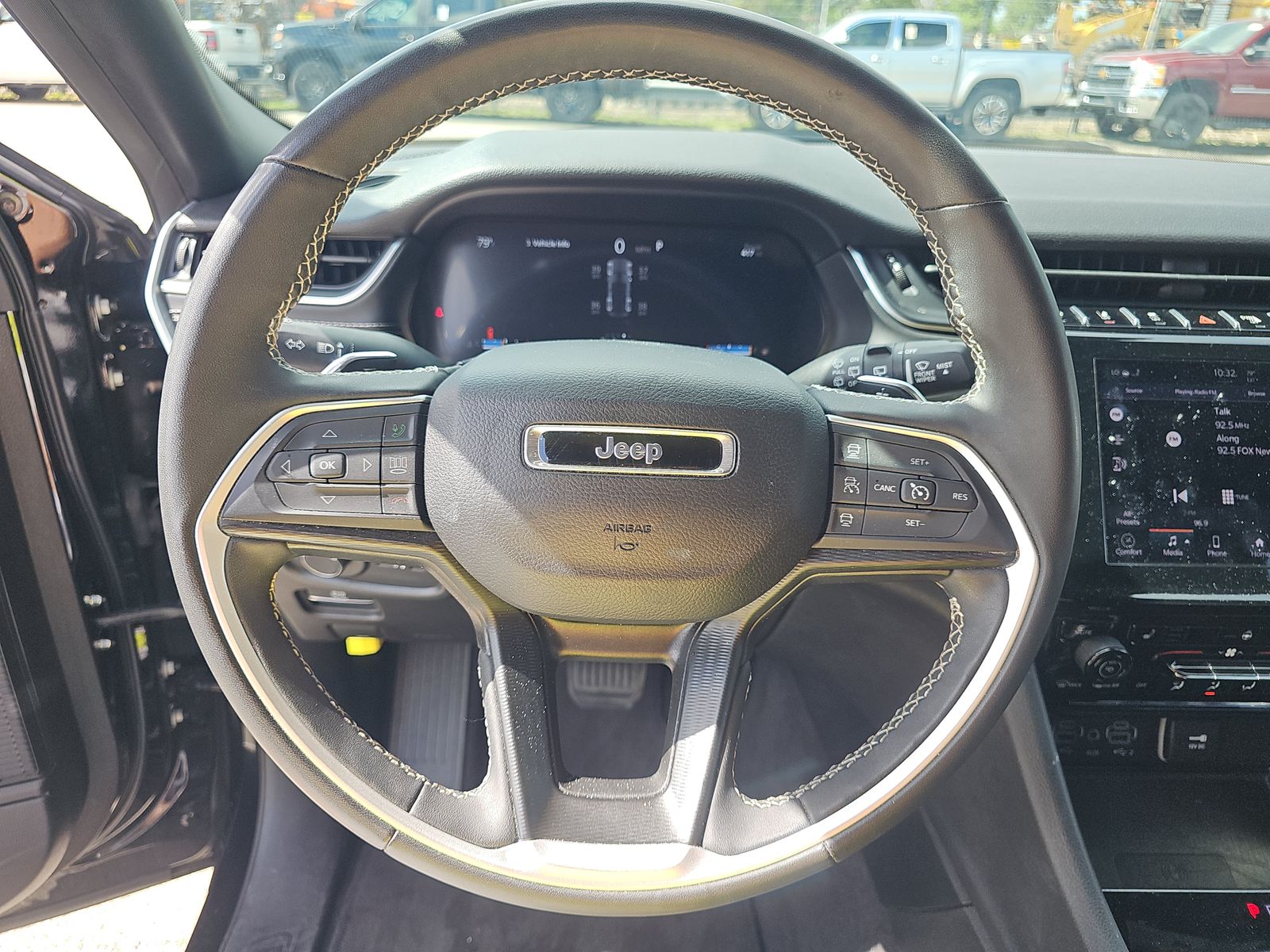 2024 Jeep Grand Cherokee Altitude RWD