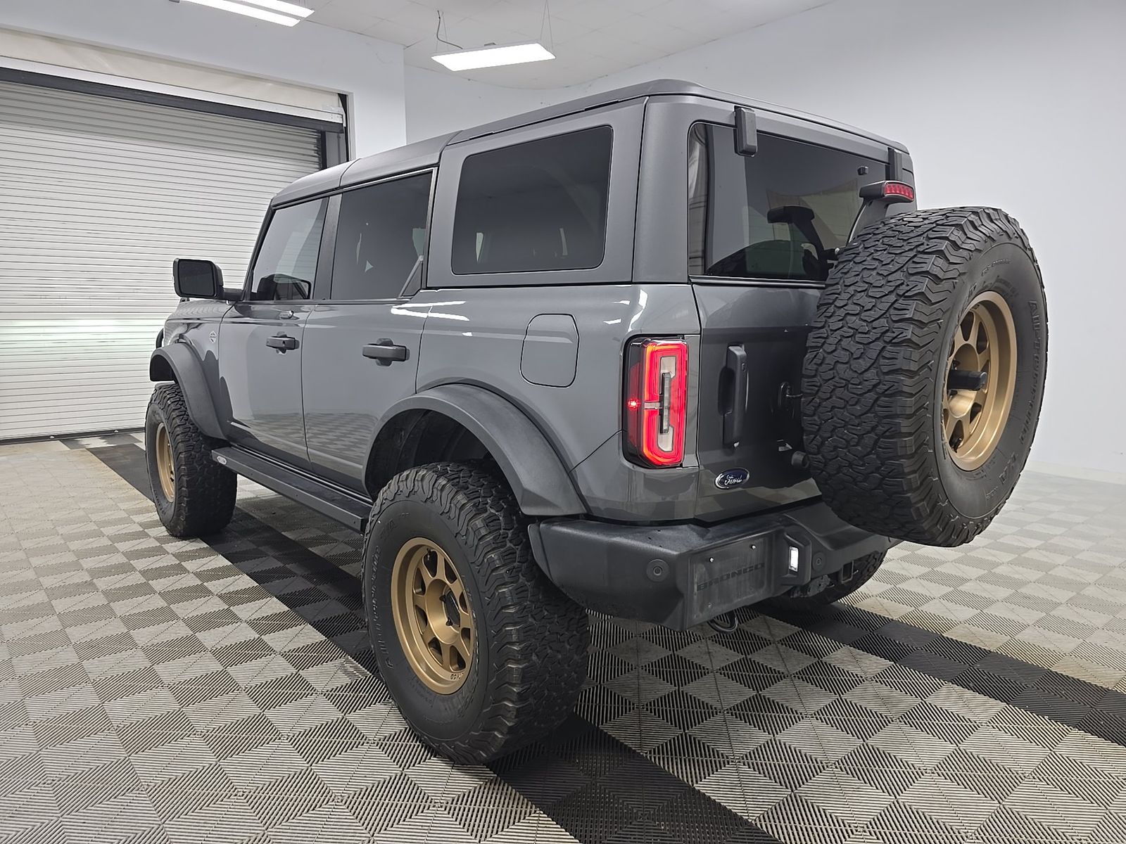 FORD BRONCO - 7