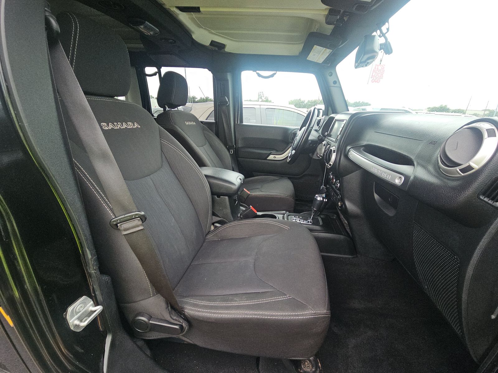 2018 Jeep Wrangler Unlimited Sahara AWD