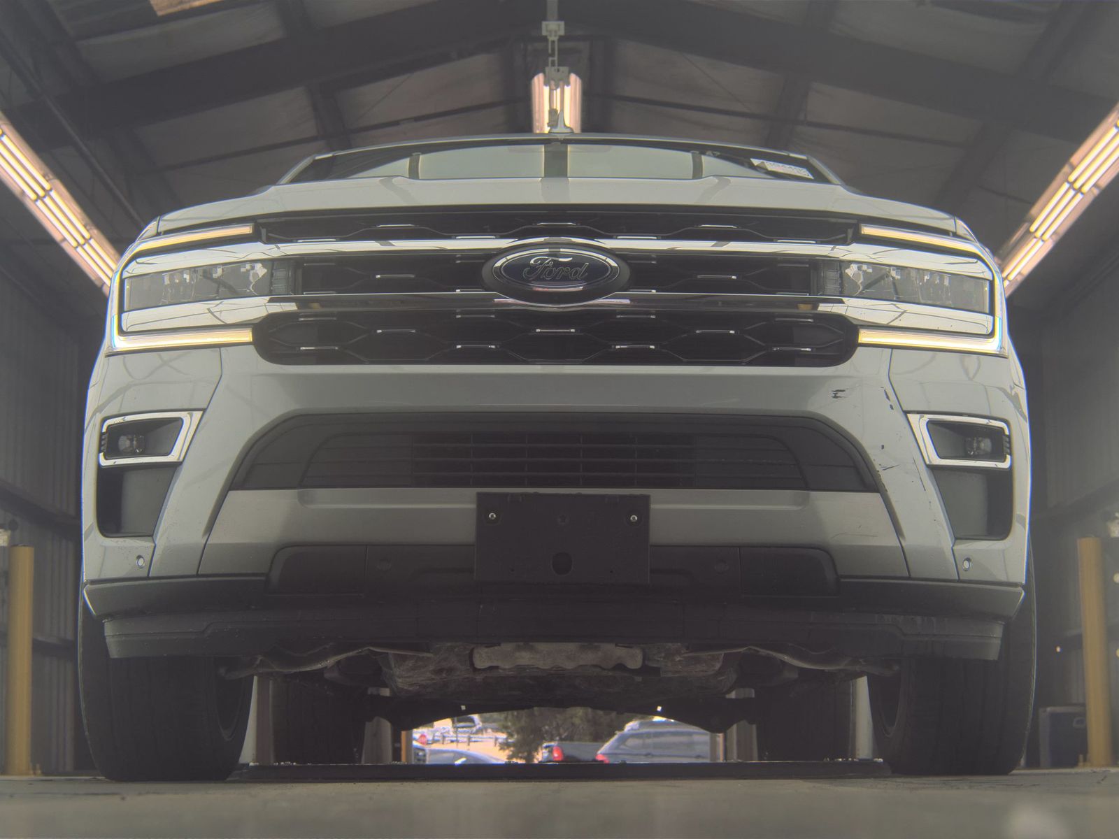 FORD EXPEDITION - 4