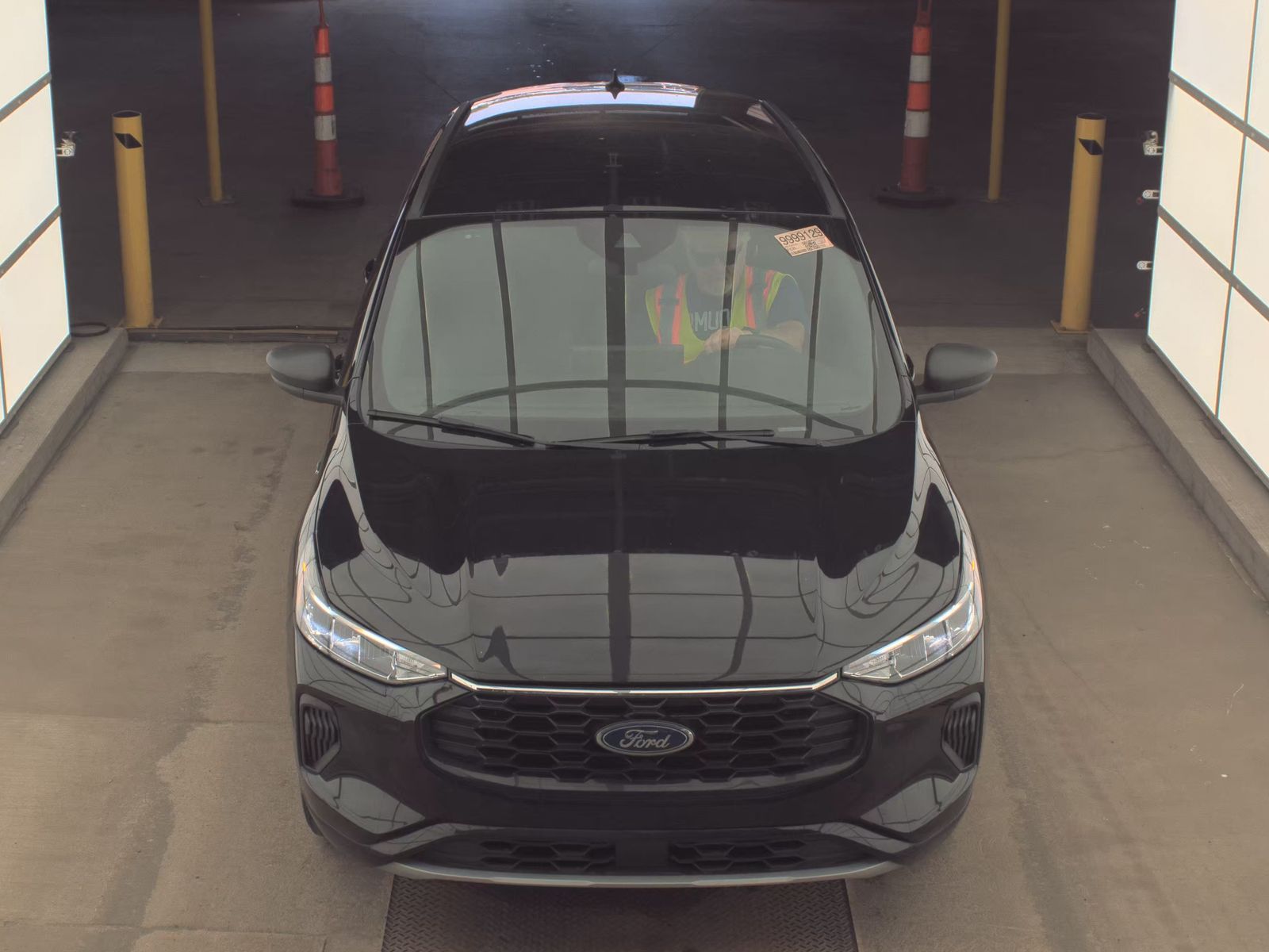 FORD ESCAPE - 3