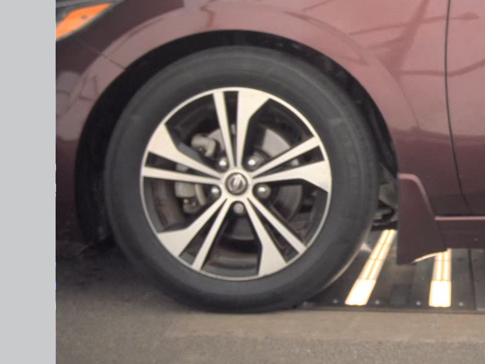 NISSAN SENTRA - 10