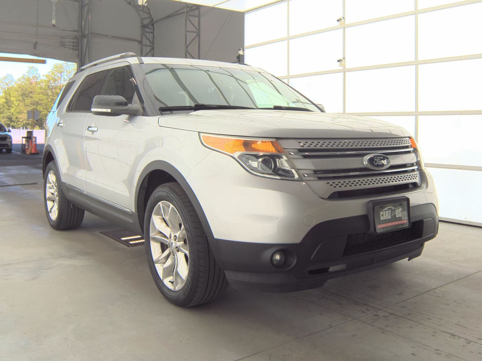 FORD EXPLORER - 5
