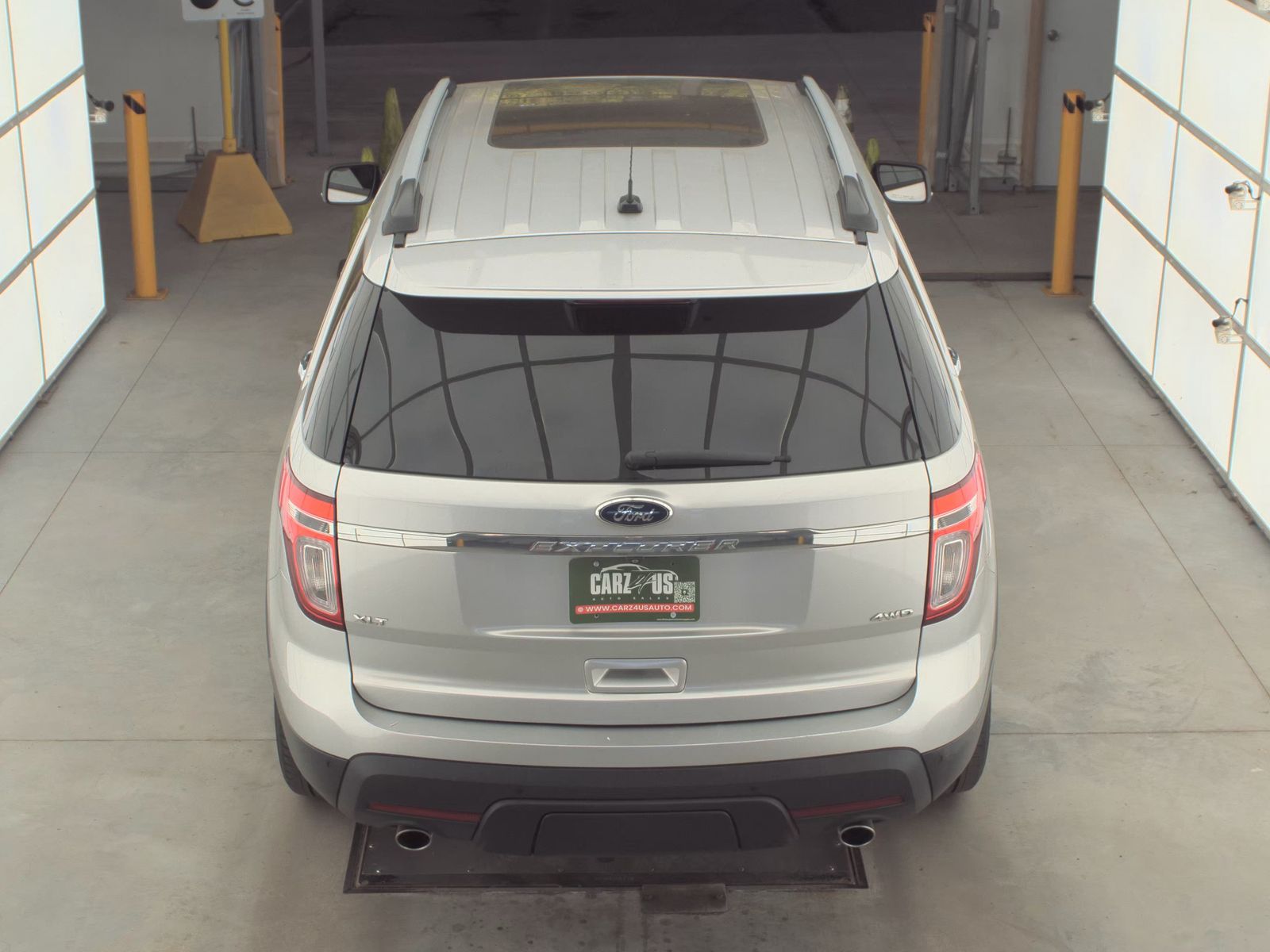 FORD EXPLORER - 7